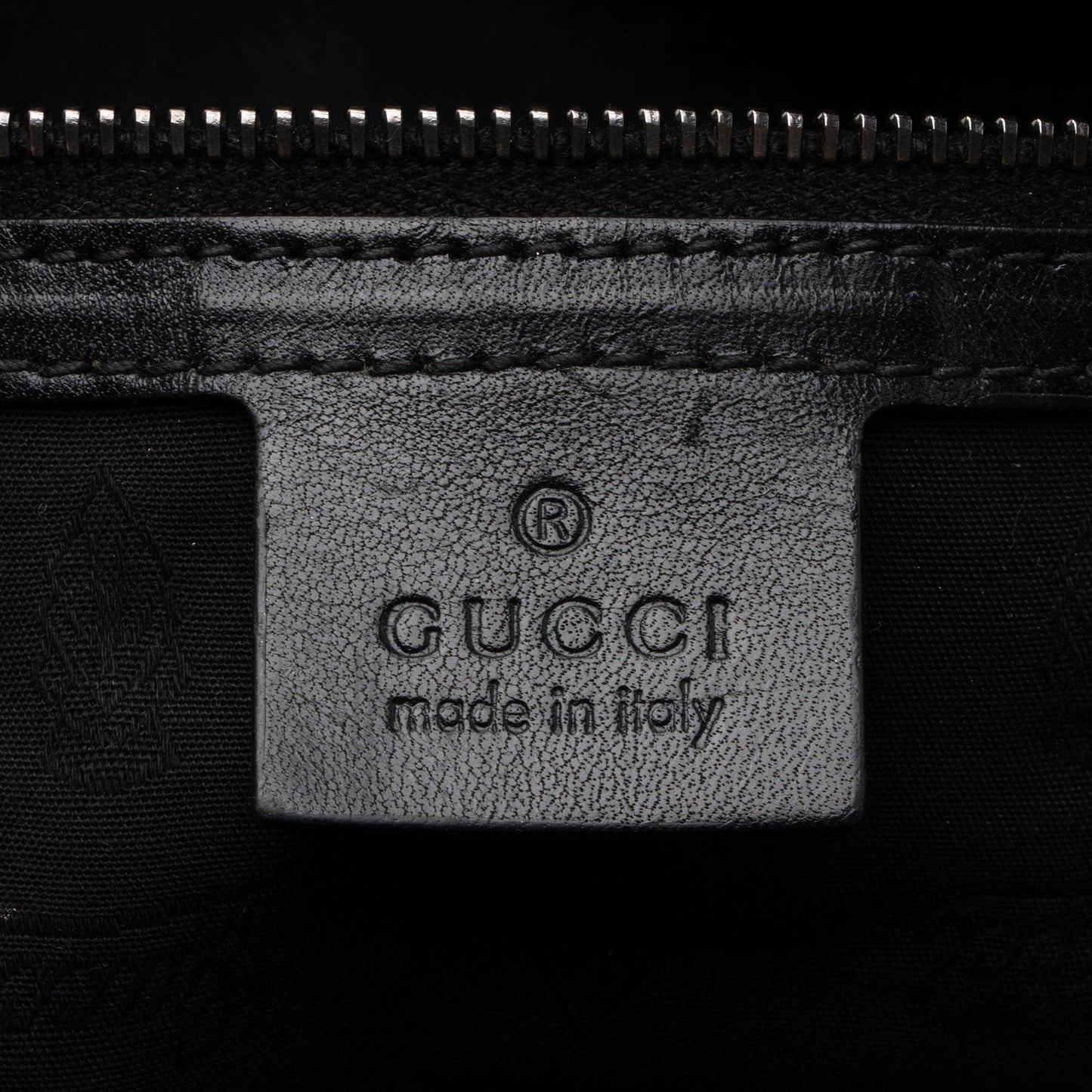 Gucci Iridescent Patent Leather Icon Bit Hobo (SHF-lmJOkR)