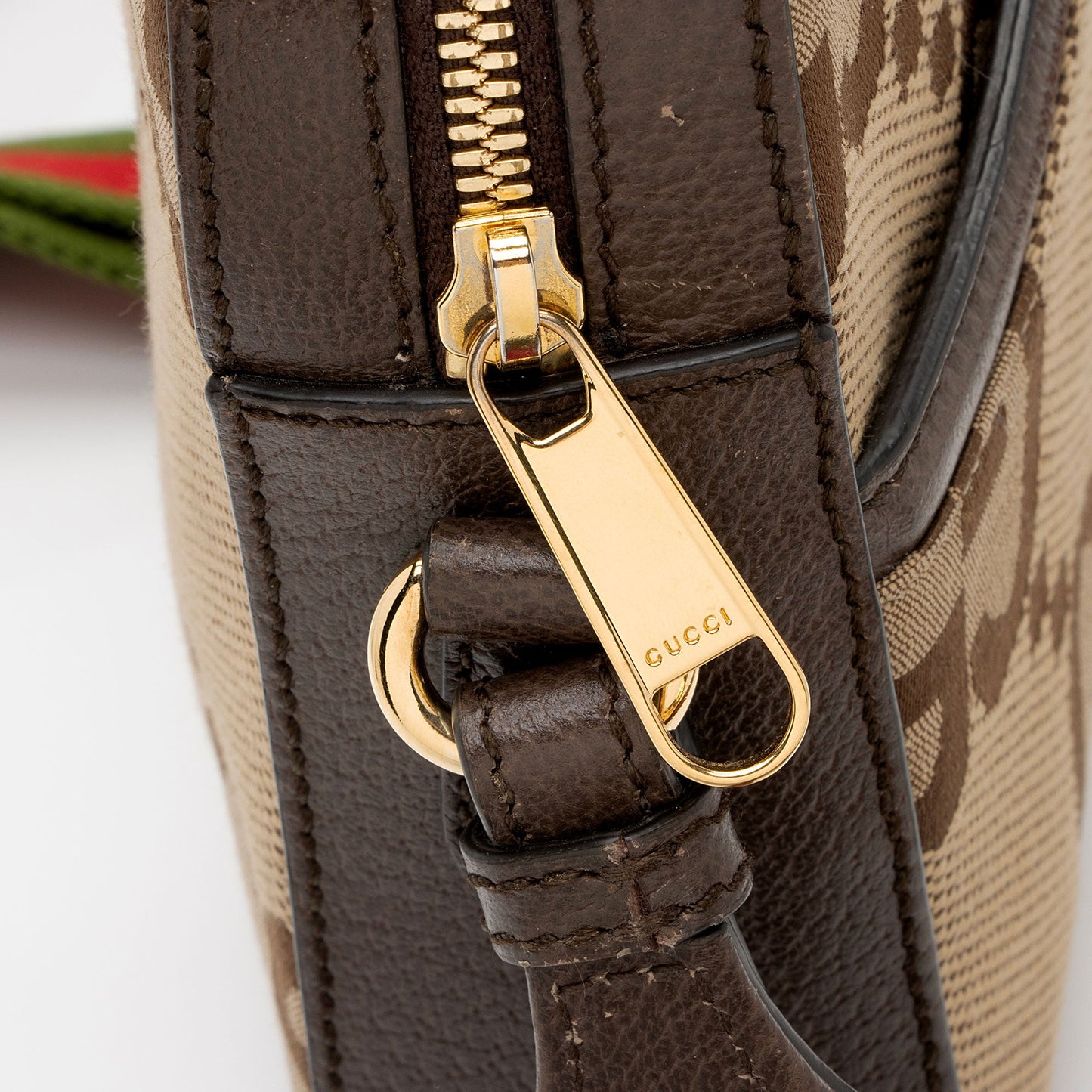 Gucci Jumbo GG Canvas Messenger Bag (SHF-UveRhC)