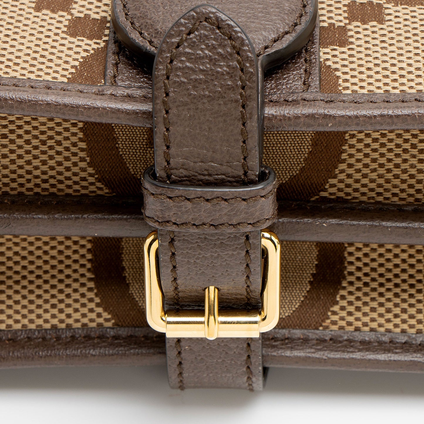 Gucci Jumbo GG Canvas Mini Messenger