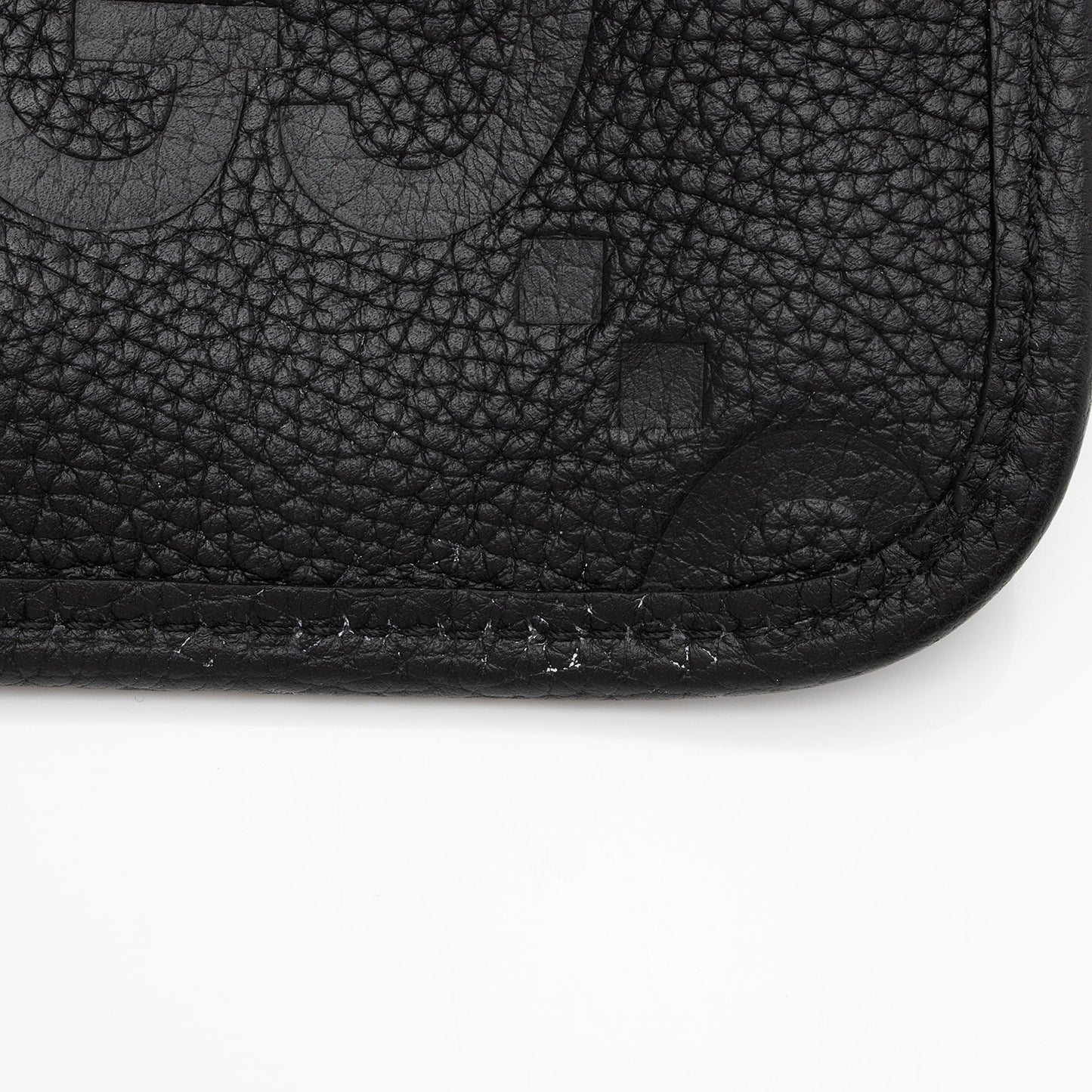 Gucci Jumbo GG Leather Pochette (SHF-uWY65R)