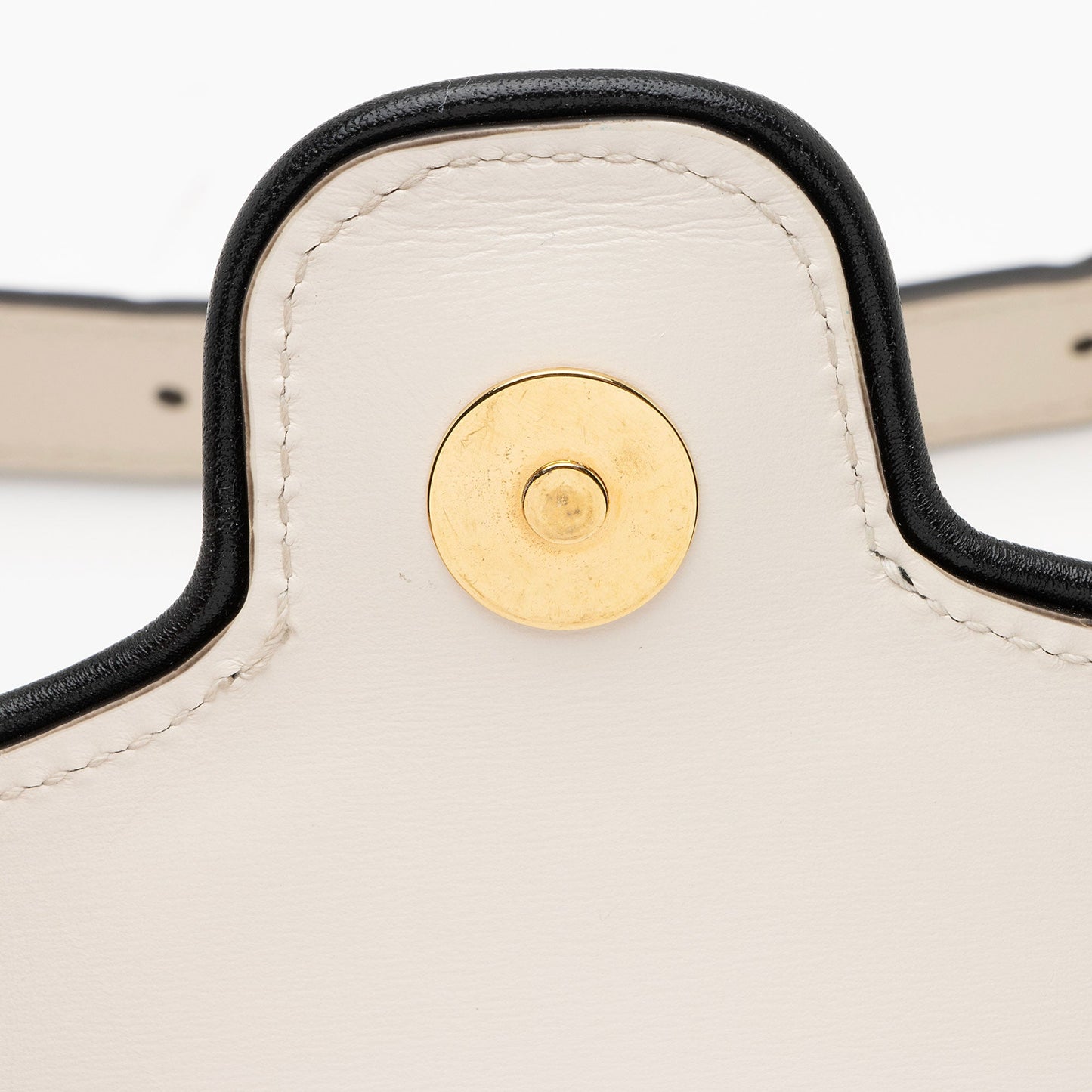 Gucci Leather Arli Medium Shoulder Bag (SHF-NCcLj2)