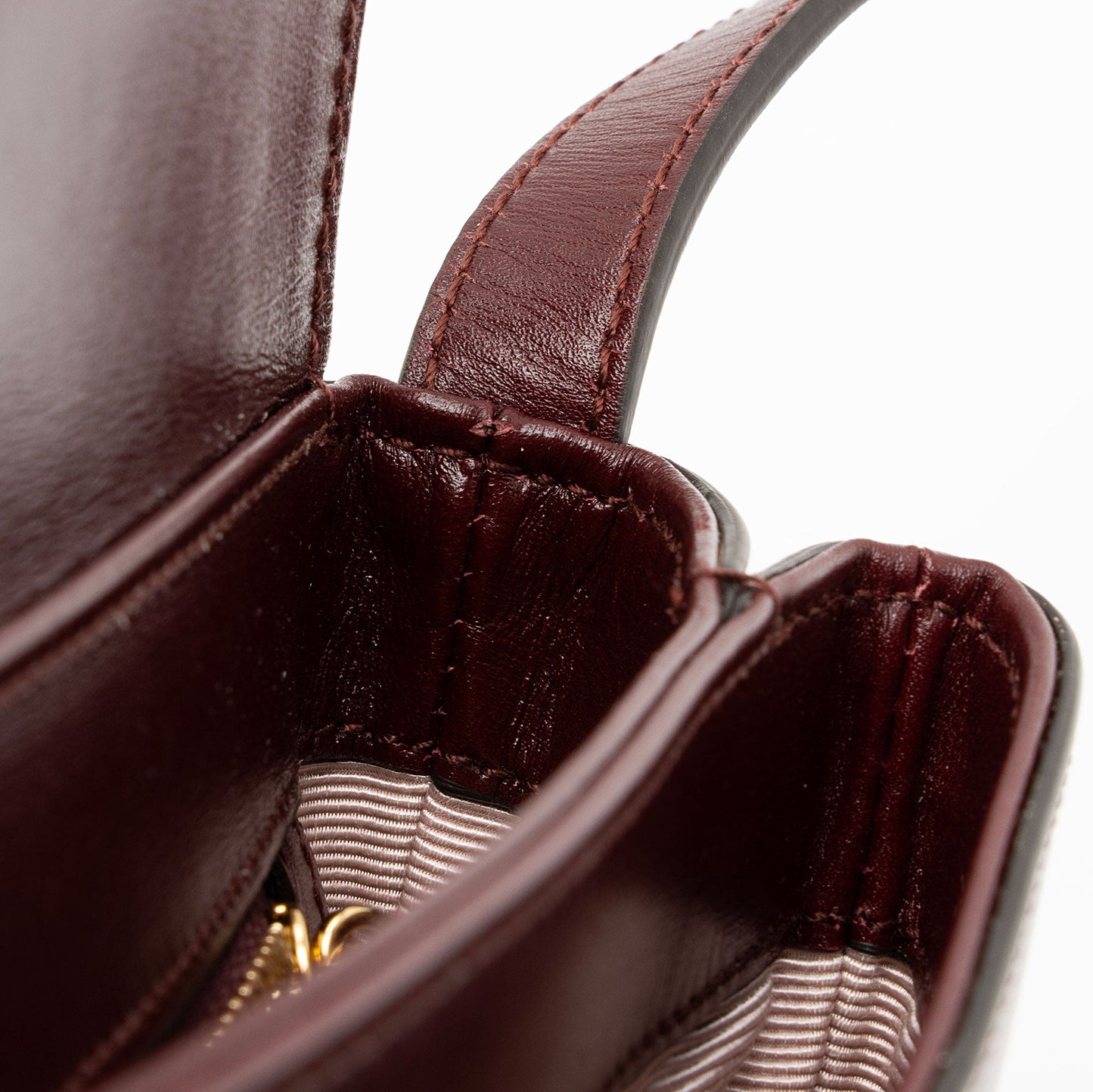 Gucci Leather Arli Small Shoulder Bag (SHF-w1SBSA)