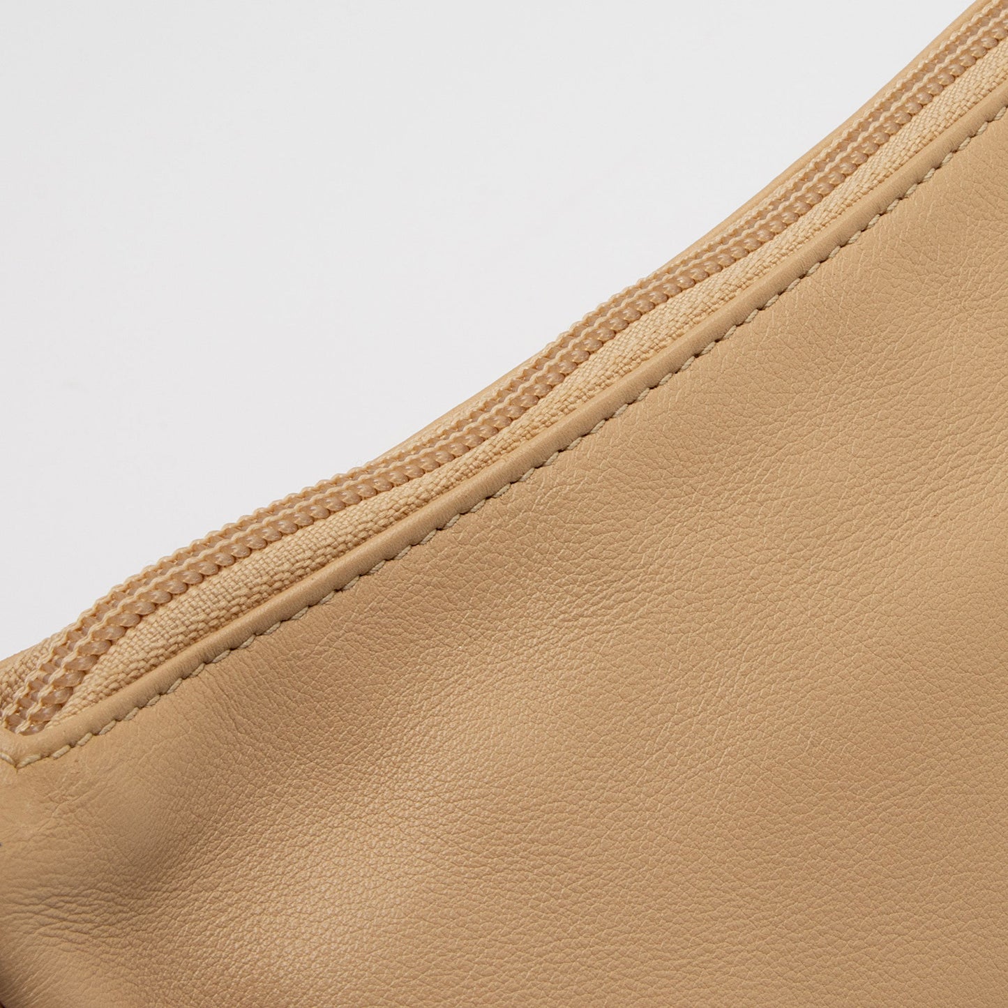 Gucci Leather Bamboo Small Shoulder Bag (SHF-dNmWob)