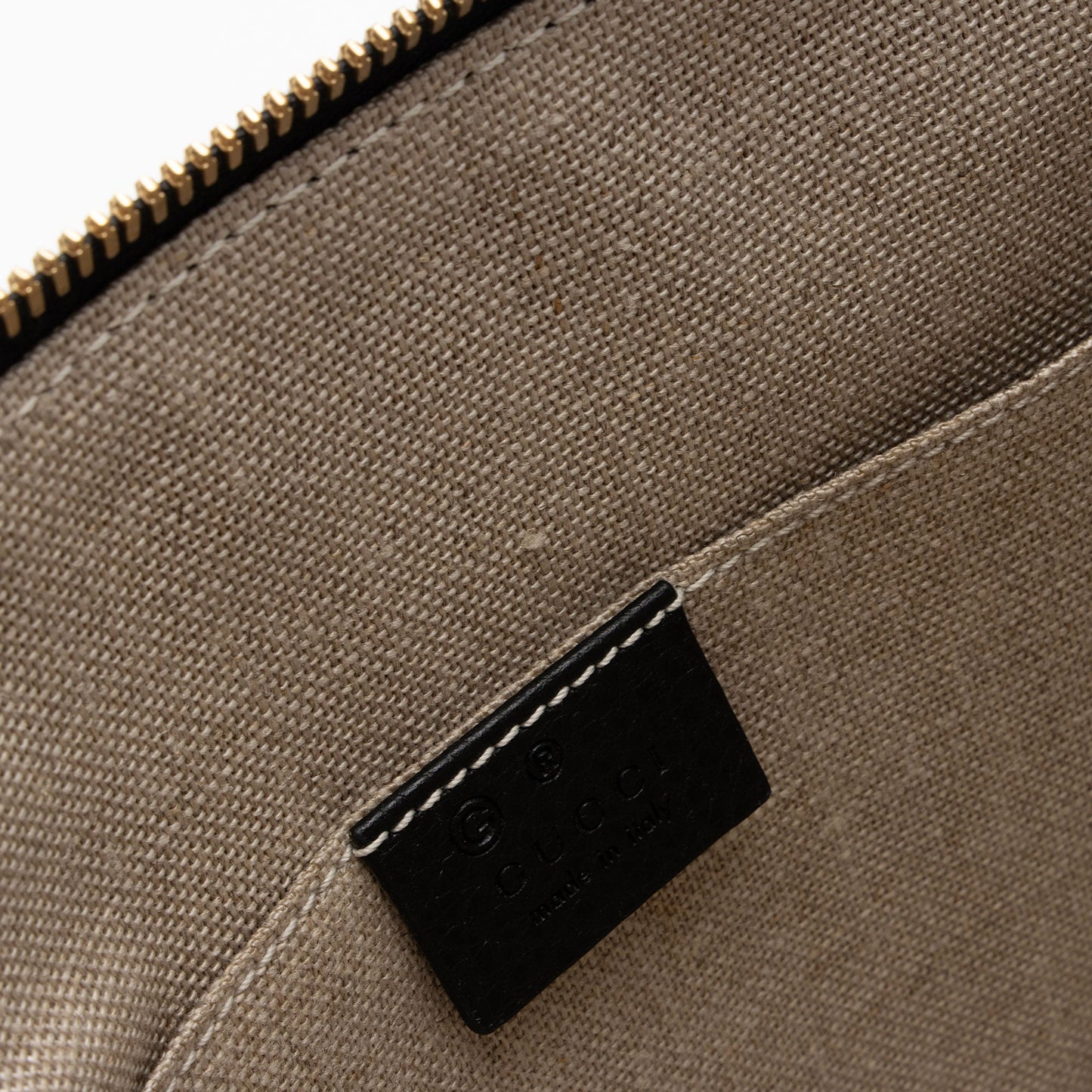 Gucci Leather Bamboo Tassel Zip Clutch (SHF-ybom6m)