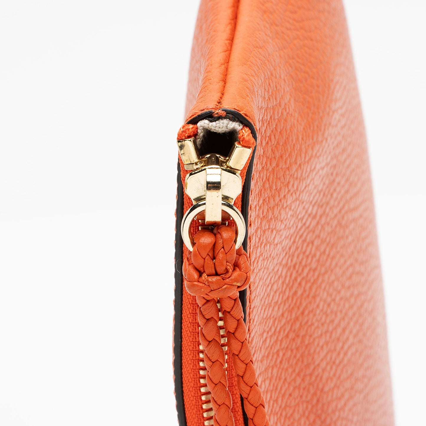 Gucci Leather Bamboo Tassel Zip Clutch (SHF-aWlLLC)