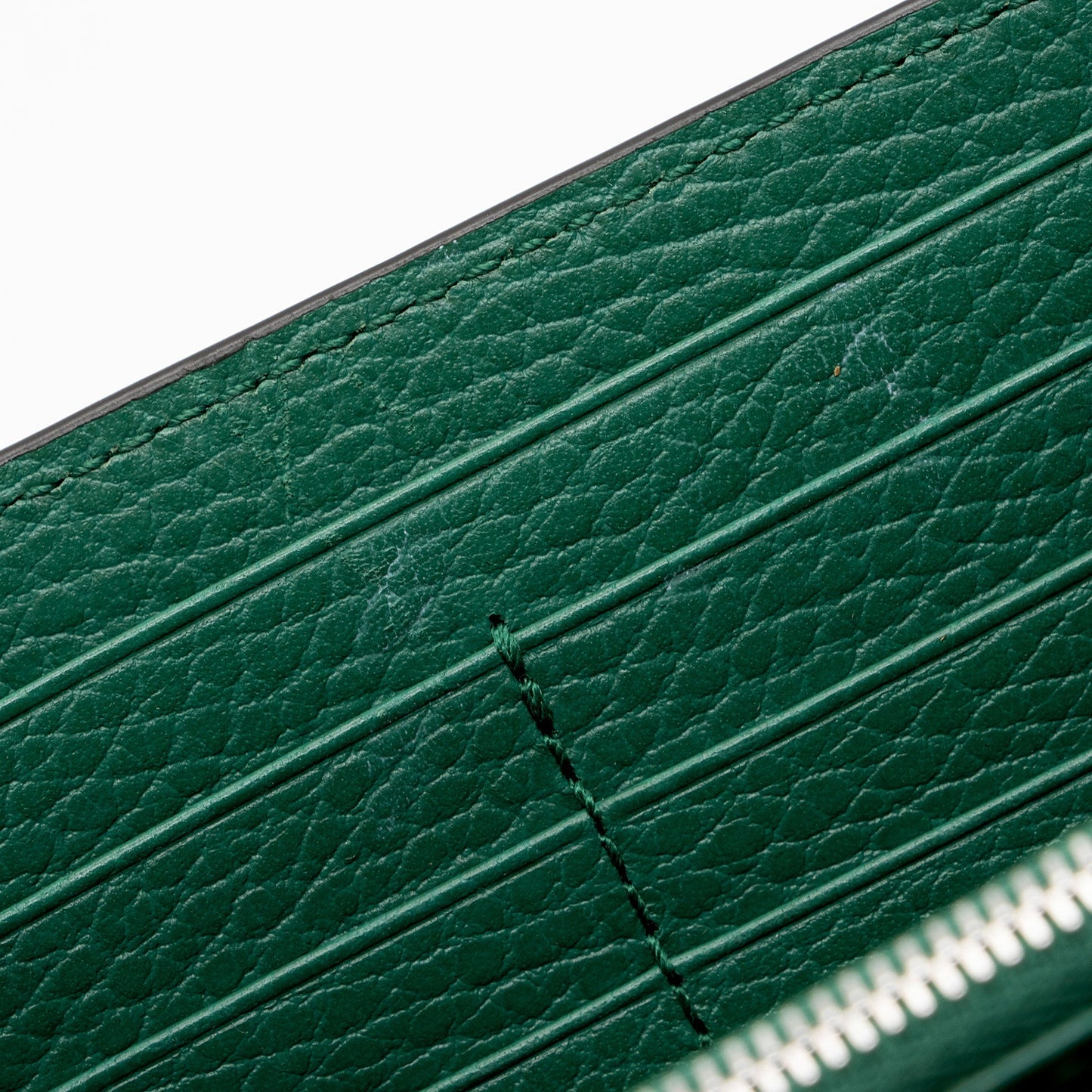 Gucci Leather Crystal Dionysus Chain Wallet (SHF-lfofdz)