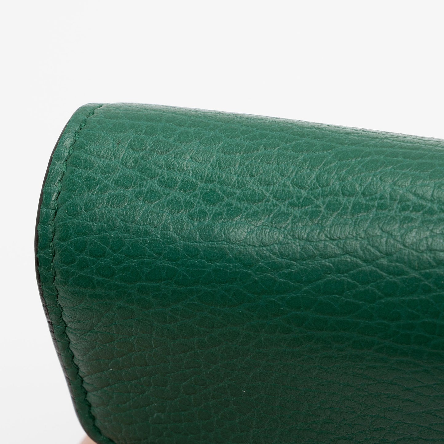 Gucci Leather Crystal Dionysus Chain Wallet (SHF-lfofdz)