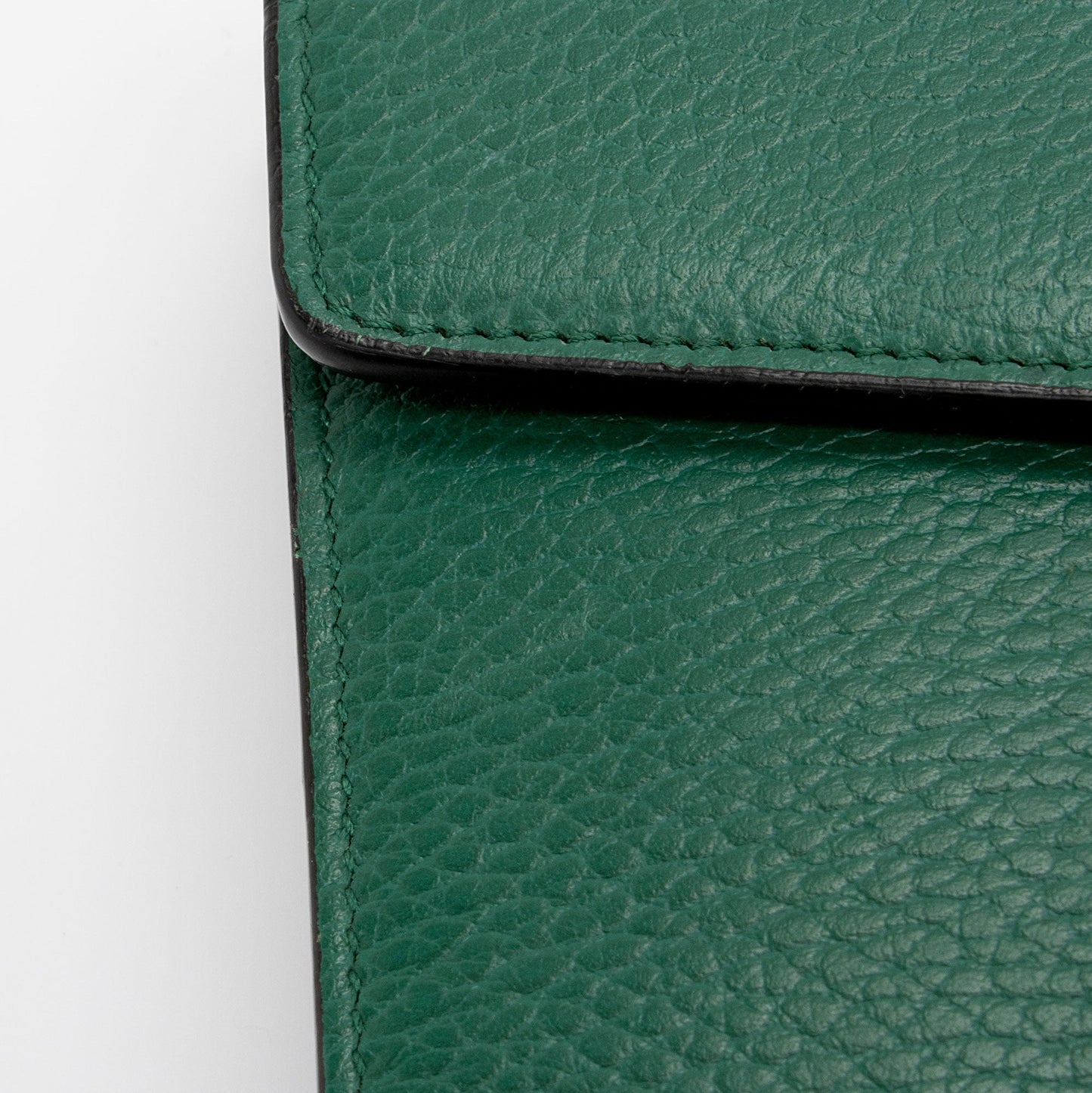 Gucci Leather Crystal Dionysus Chain Wallet (SHF-lfofdz)