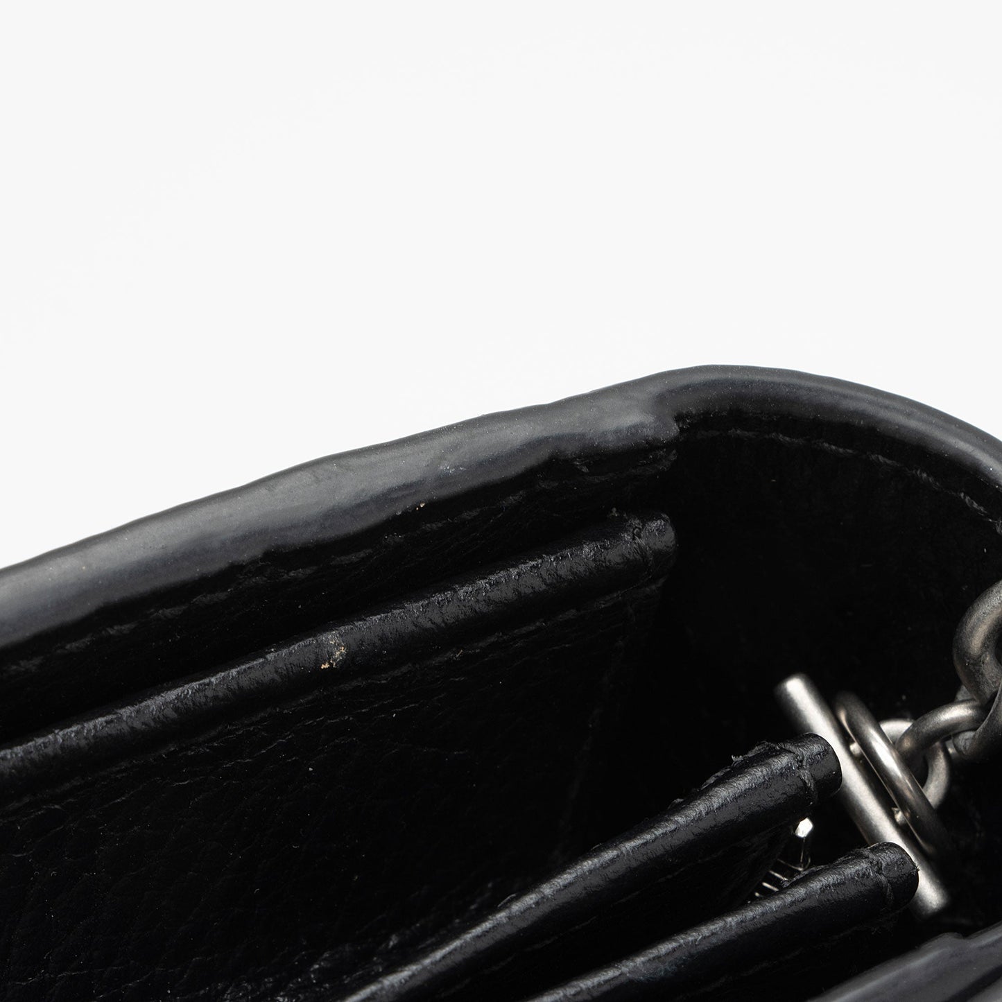 Gucci Leather Crystal Dionysus Chain Wallet (SHF-N4rGzu)