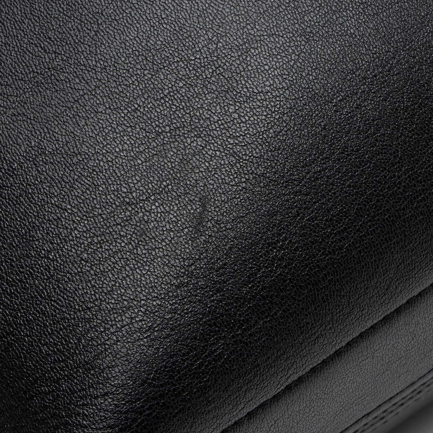 Gucci Leather Dahlia Medium Tote (SHF-G7nIG2)
