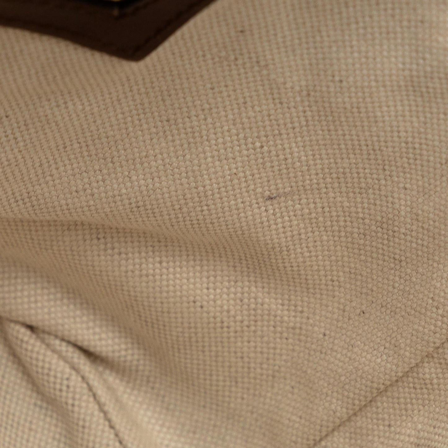 Gucci Leather Diamante Craft Tote Bag (SHG-vw7BV7)