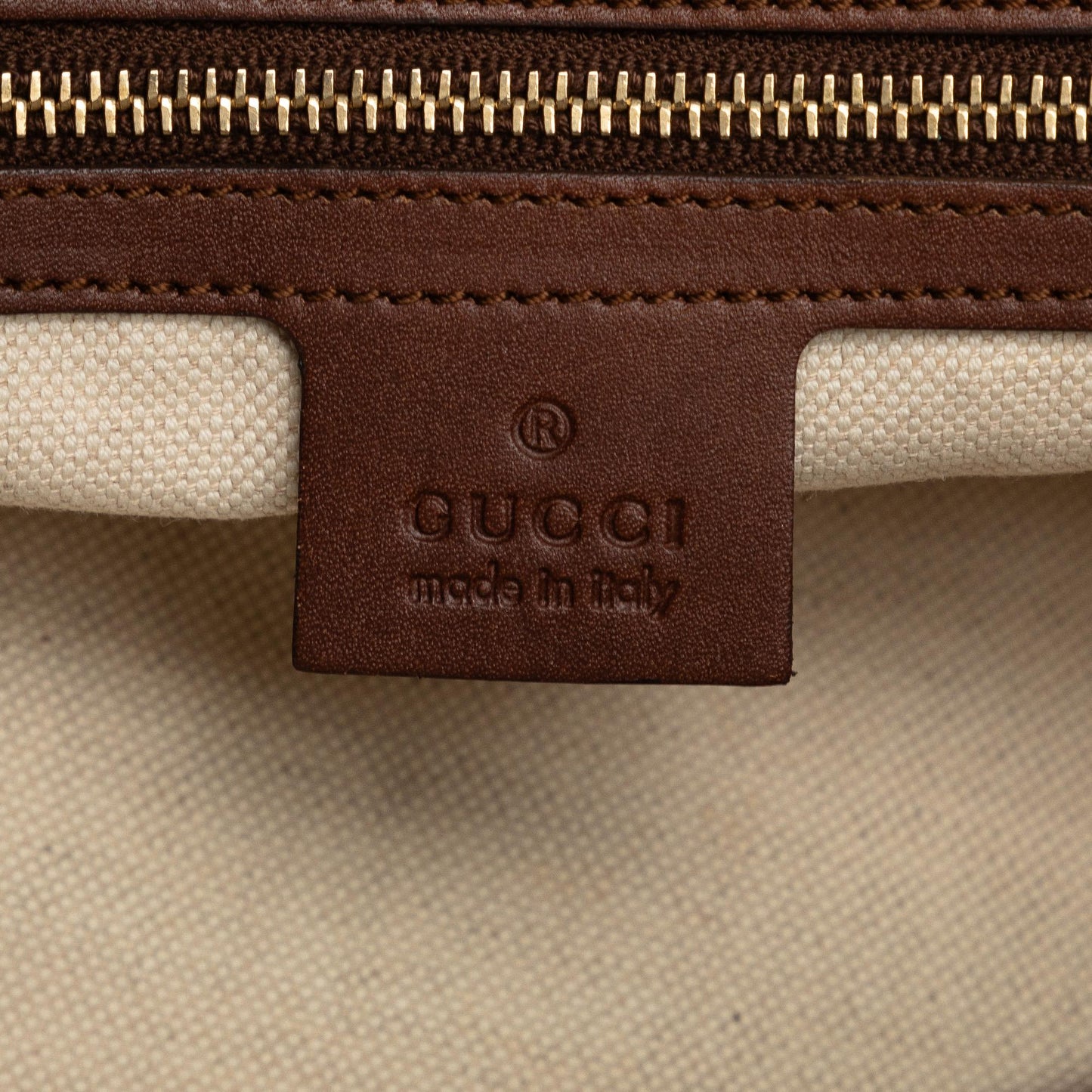 Gucci Leather Diamante Craft Tote Bag (SHG-vw7BV7)