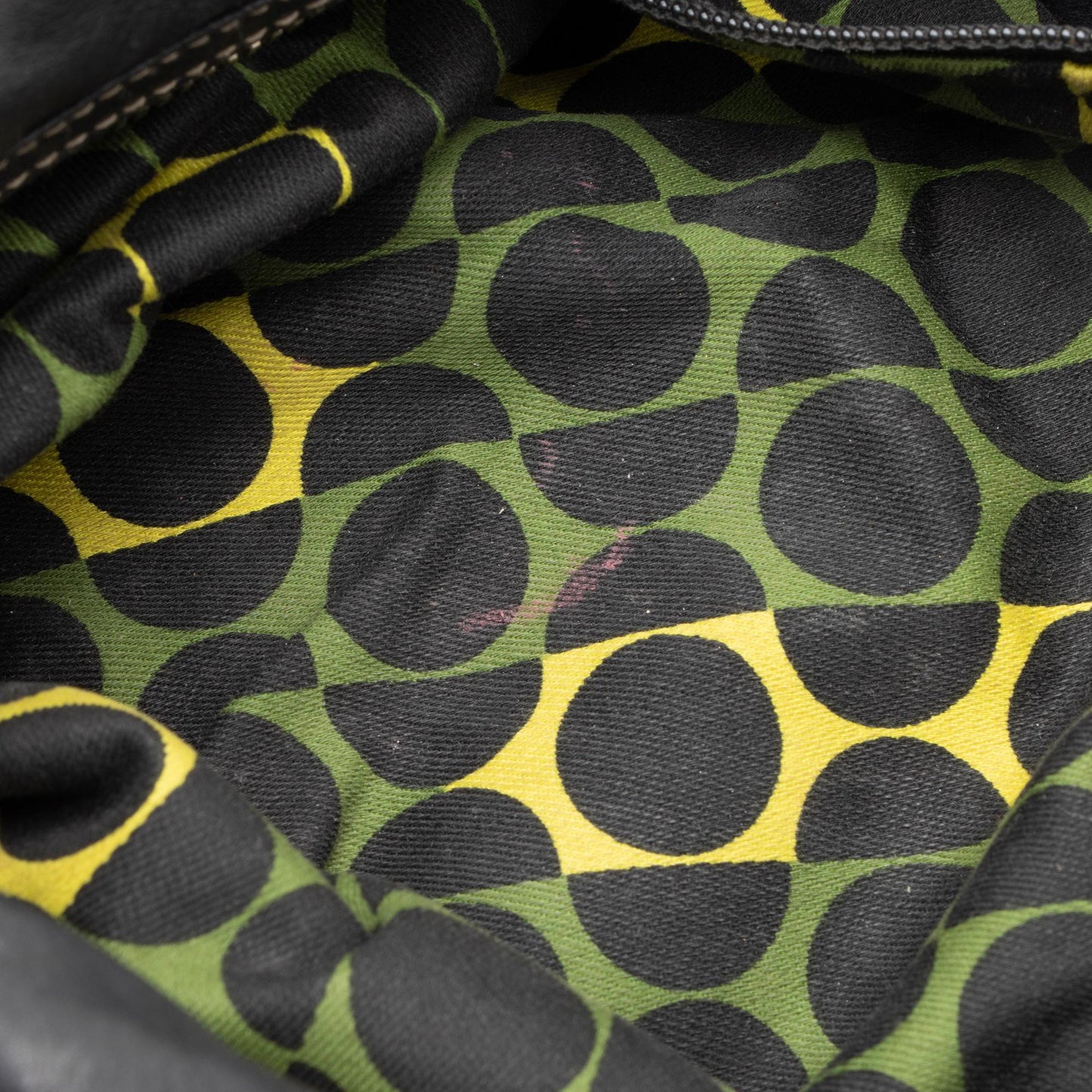 Gucci Leather Duchessa Medium Hobo (SHF-23524)