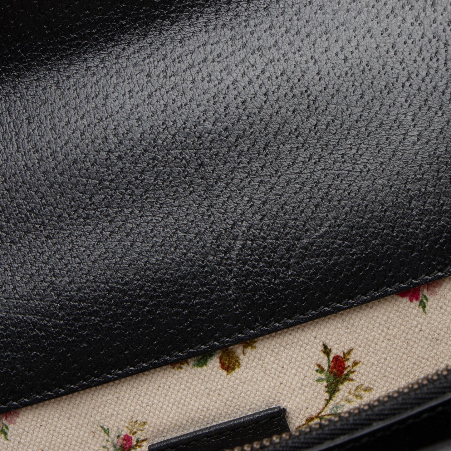 Gucci Leather Embroidered Rose Dionysus Medium Shoulder Bag (SHF-NIvfQT)
