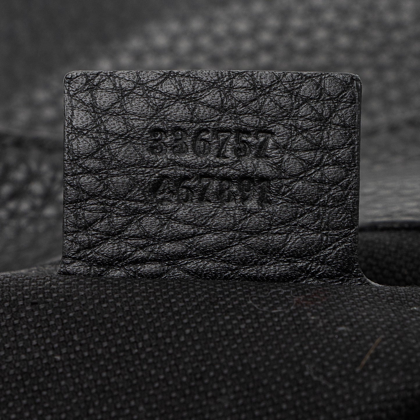 Gucci Leather Emily Shoulder Bag