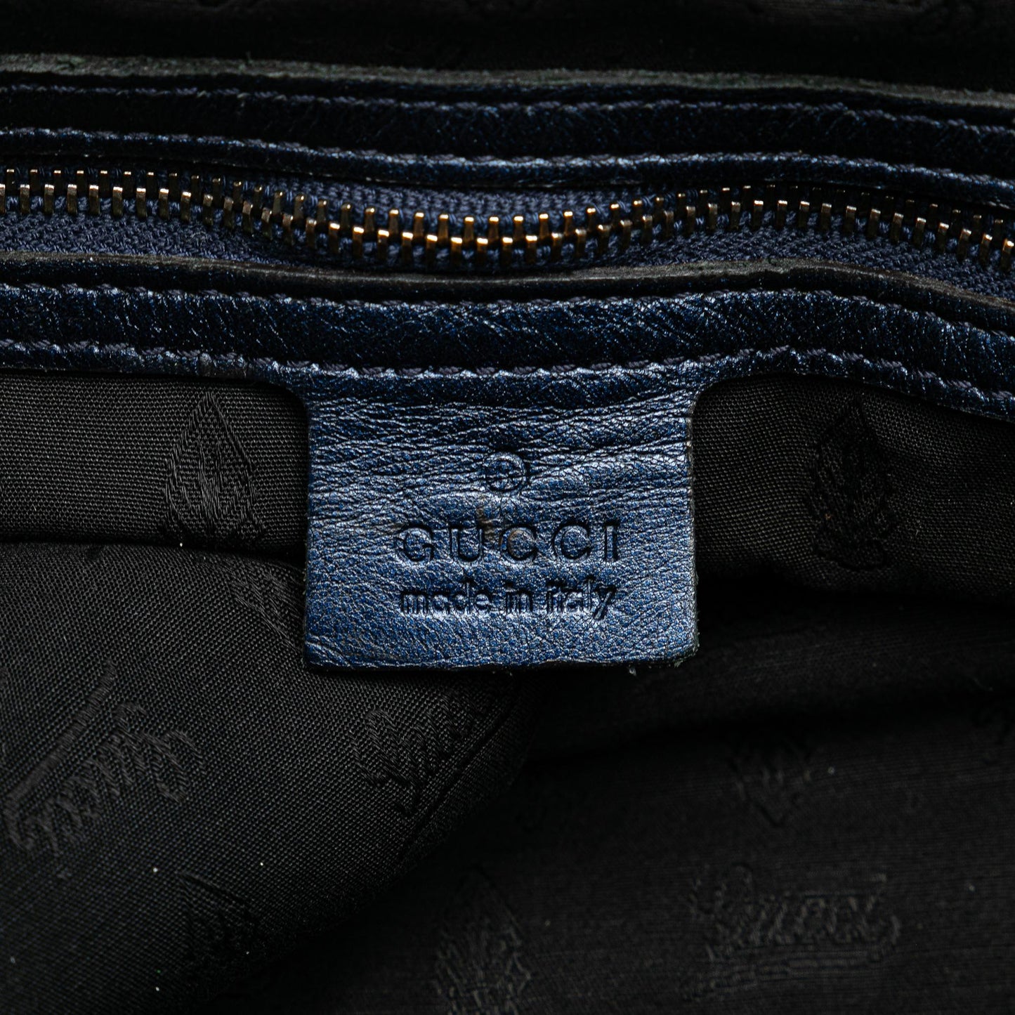 Gucci Leather Galaxy Chain Shoulder Bag (SHG-WdXIT5)
