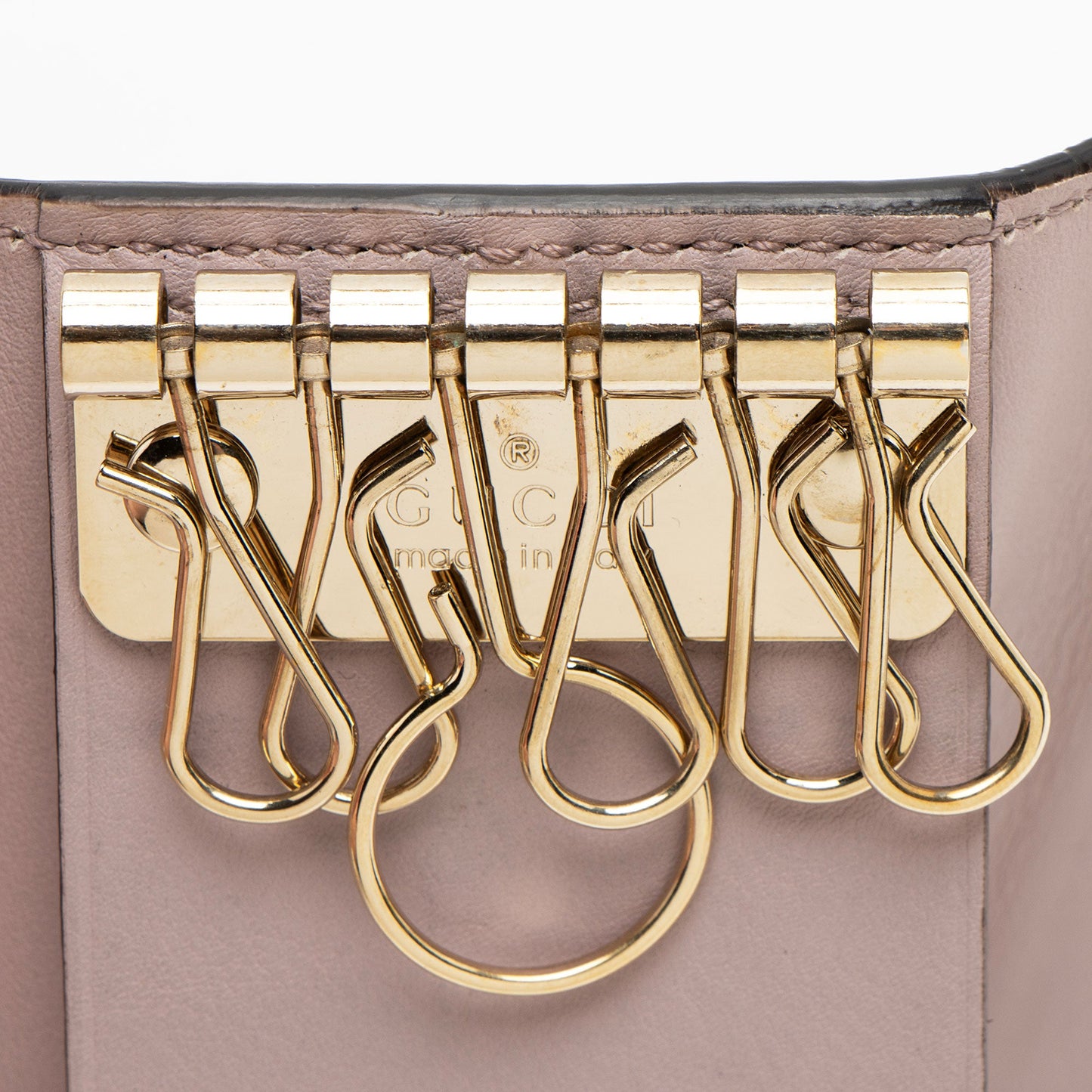 Gucci Leather Interlocking G 6 Key Holder
