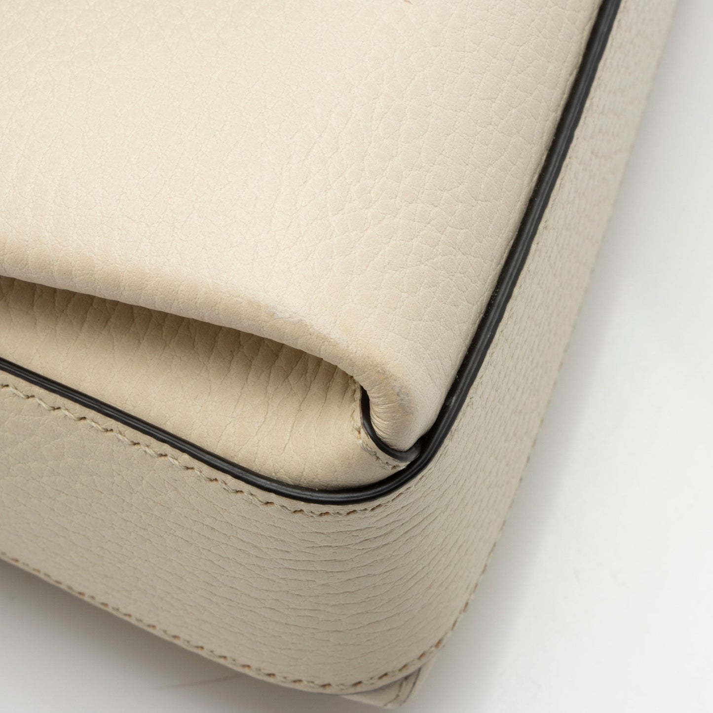 Gucci Leather Interlocking G Small Crossbody (SHF-whyp8a)