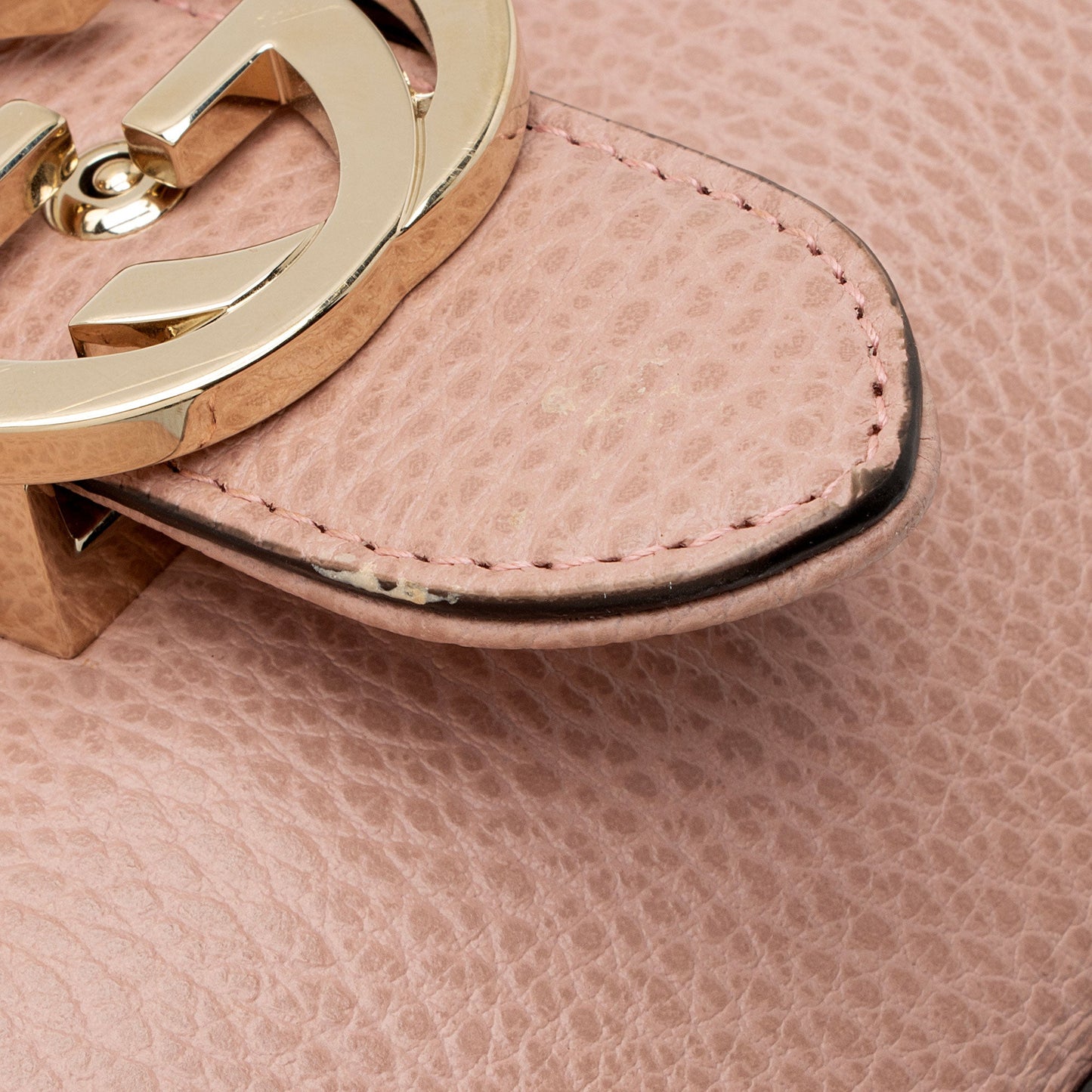 Gucci Leather Interlocking G Small Top Handle (SHF-WEVYEv)