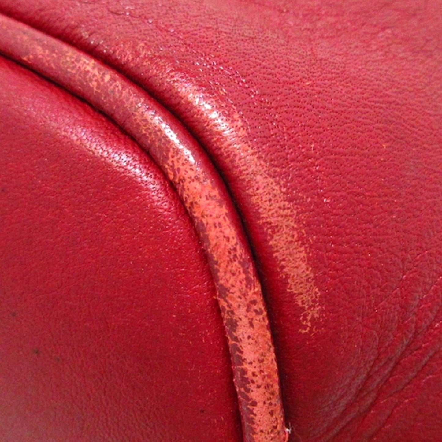 Gucci Leather New Britt Shoulder Bag (SHG-UHSdA6)