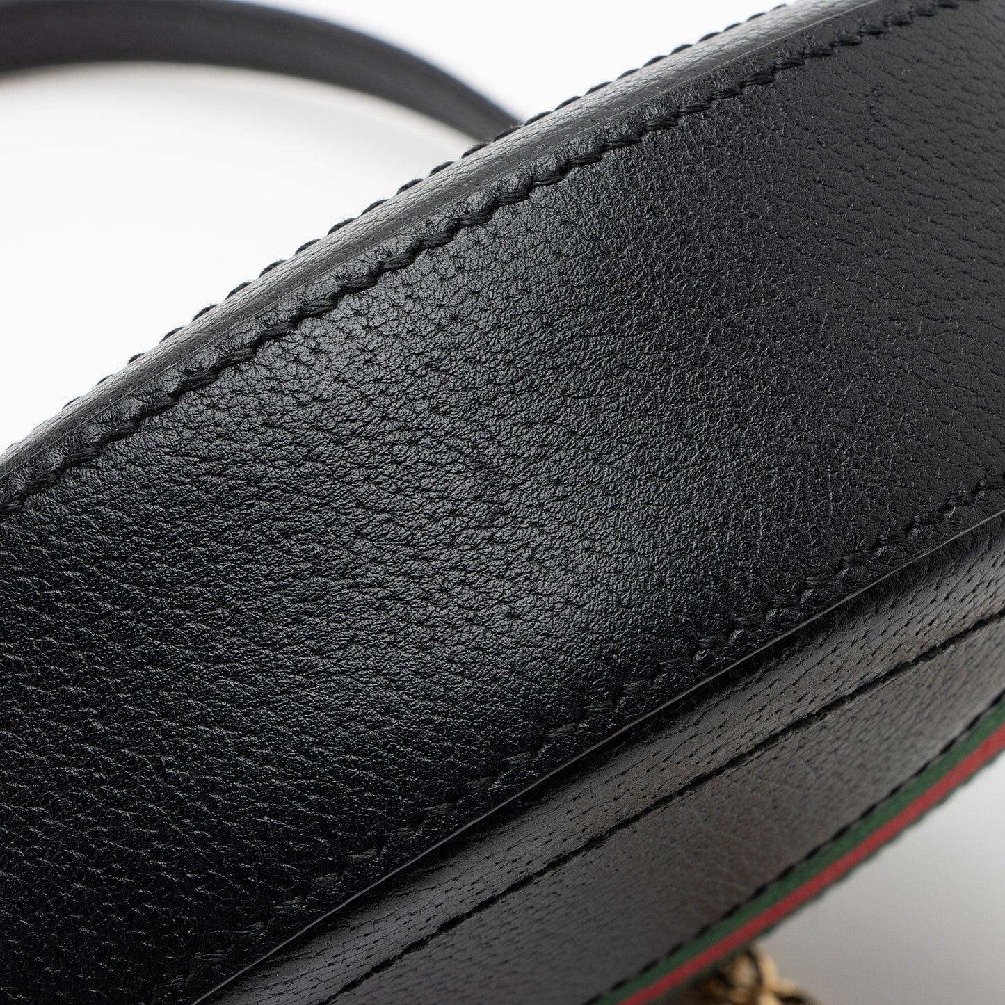 Gucci Leather Ophidia Round Mini Shoulder Bag (SHF-8X1FRs)