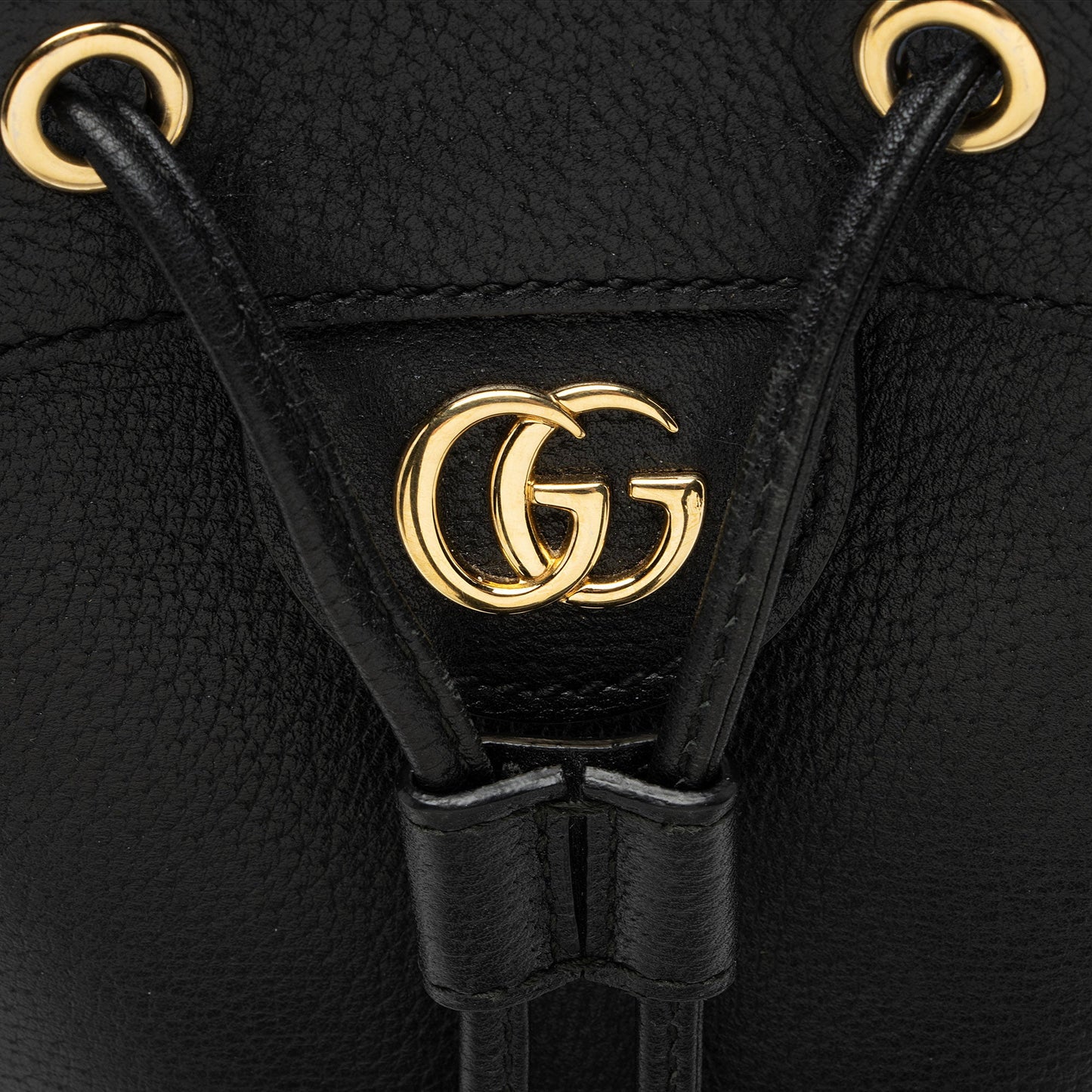 Gucci Leather Ophidia Small Bucket Bag (SHF-xMZSzx)