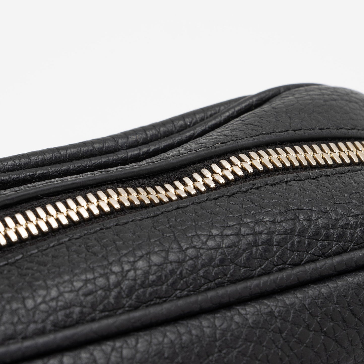 Gucci Leather Soho Disco Bag (SHF-ZNrA7m)