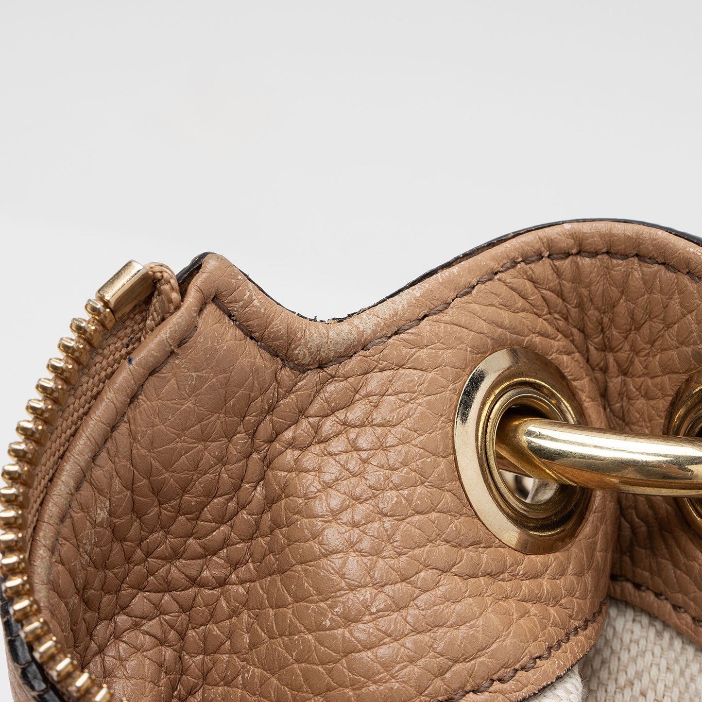 Gucci Leather Soho Large Convertible Shoulder Bag (SHF-94bctP)