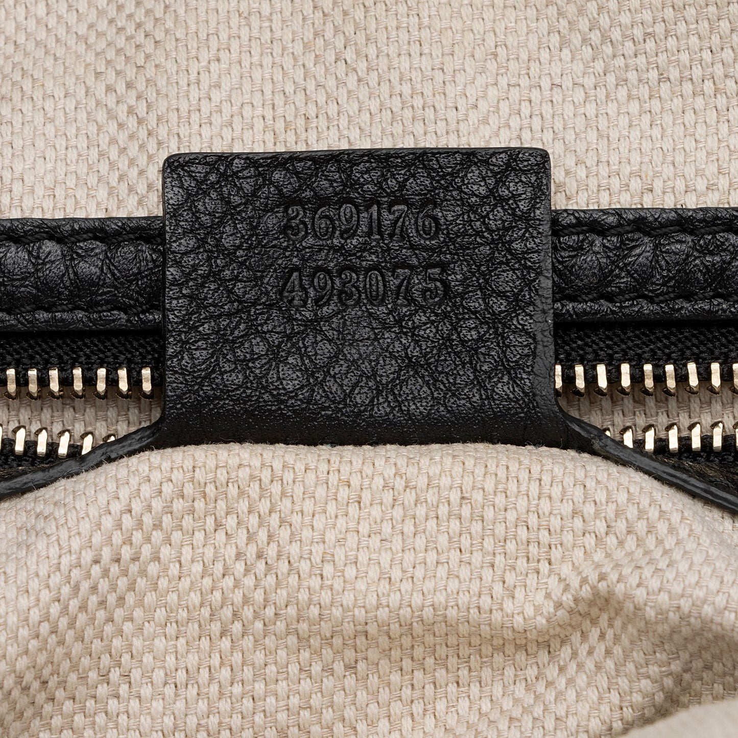 Gucci Leather Soho Top Handle (SHF-LCyvXT)