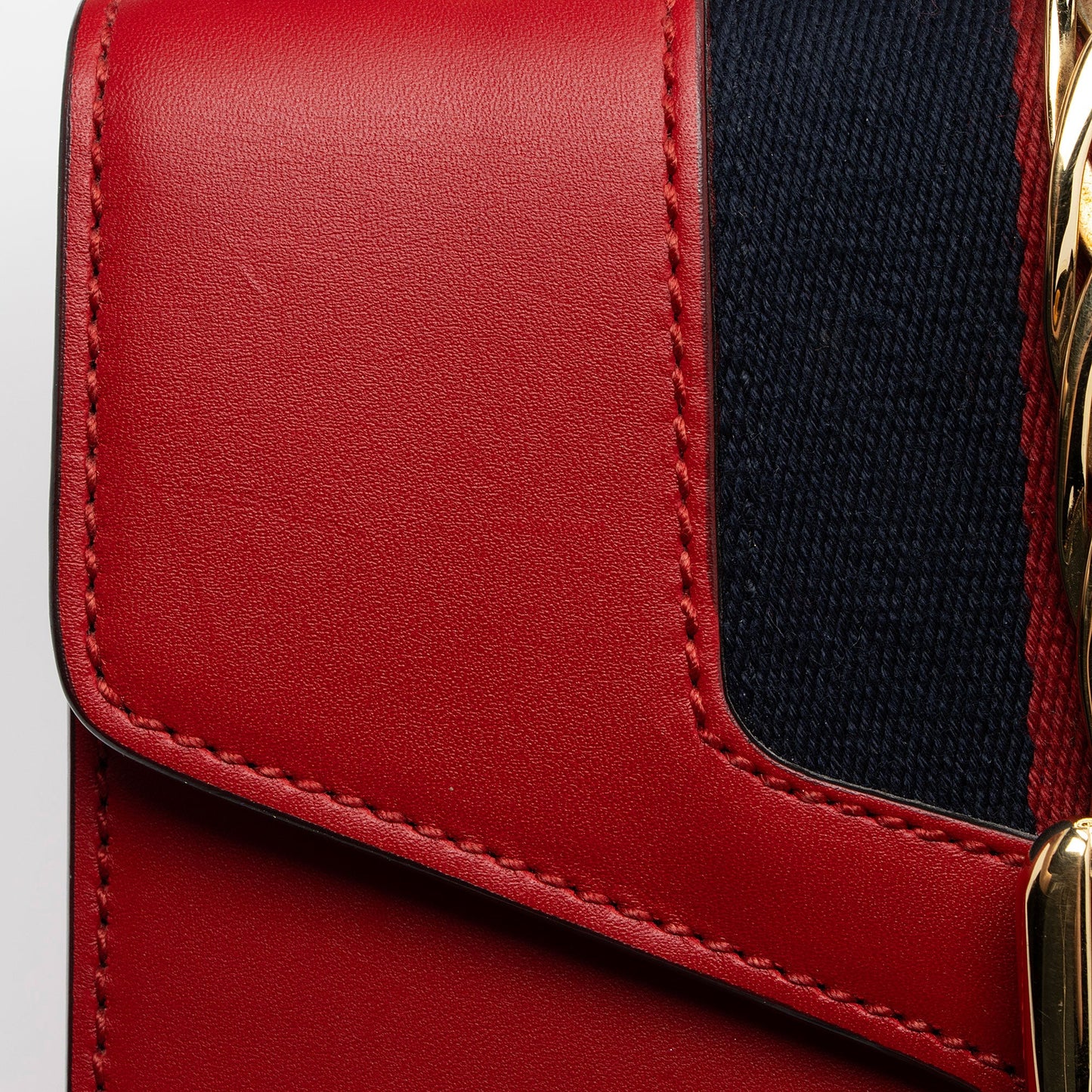Gucci Leather Sylvie Mini Chain Bag