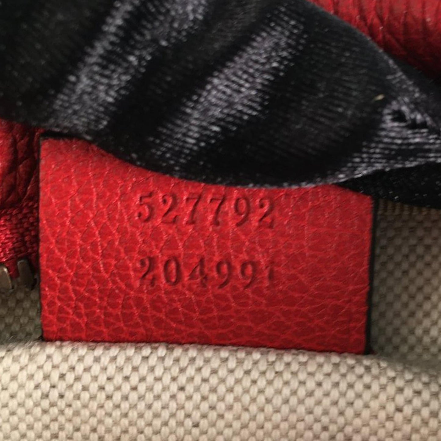 Gucci Logo Leather Belt Bag (SHG-6CRbrH)