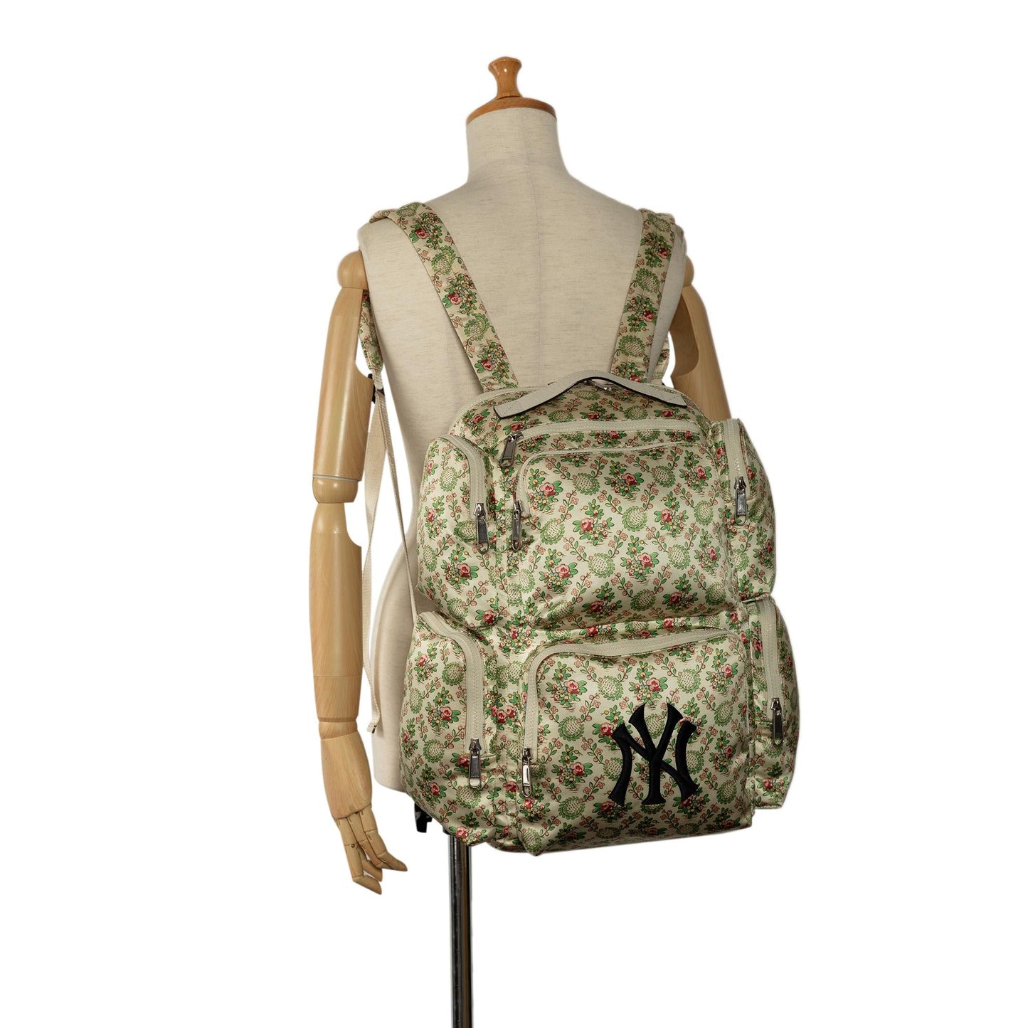 Gucci MLB Floral Satin NY Yankees Patch Backpack (SHG-chovBl)
