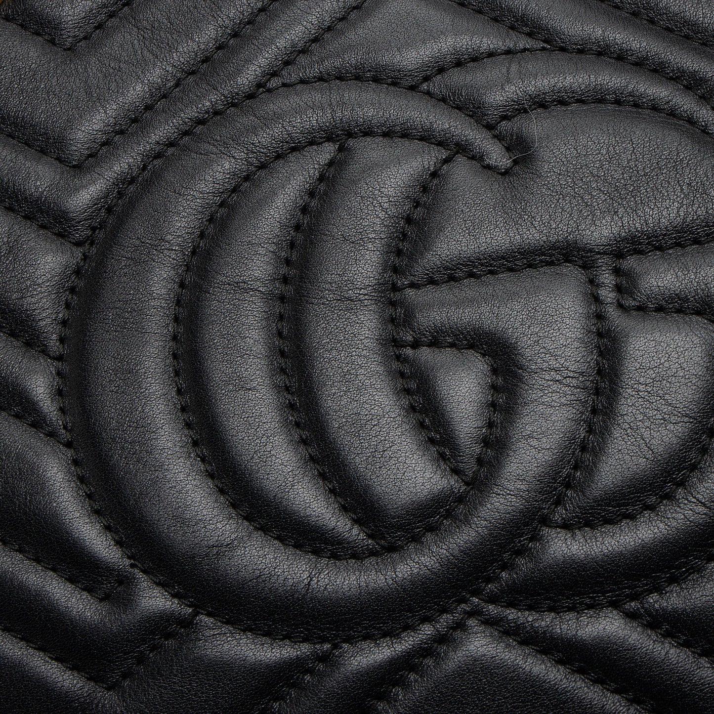 Gucci Matelasse Calfskin GG Marmont Medium Open Shoulder Bag (SHF-iImF5c)