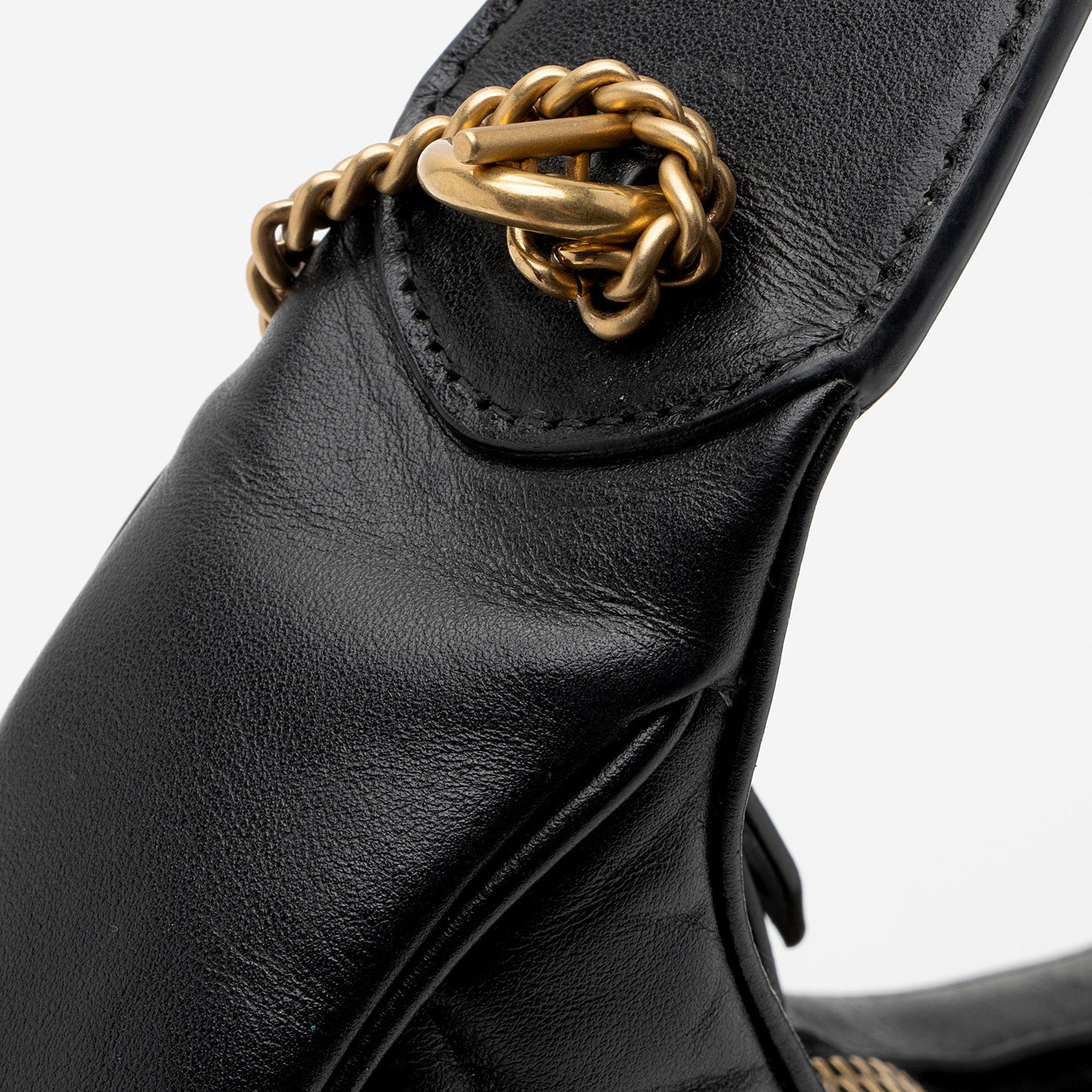 Gucci Matelasse Leather GG Marmont Half Moon Mini Shoulder Bag (SHF-KwqPFJ)