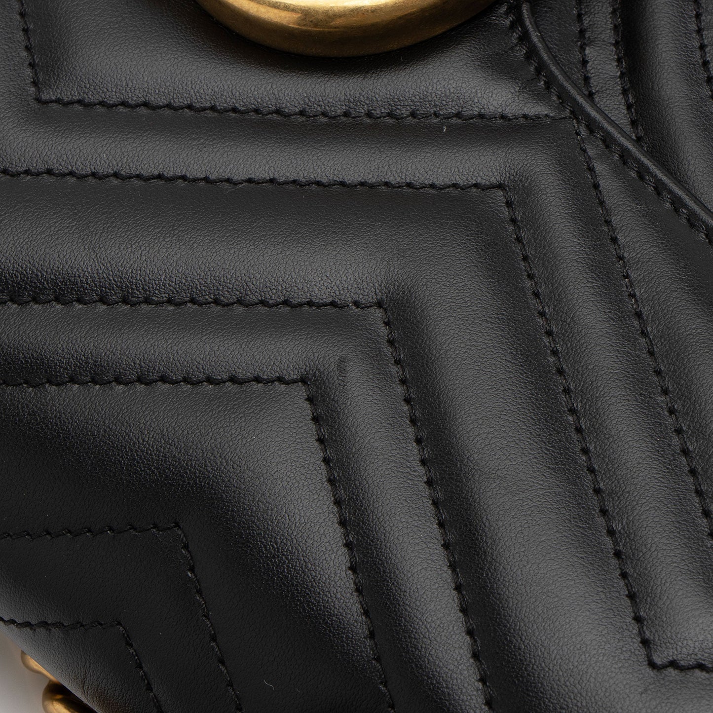 Gucci Matelasse Leather GG Marmont Medium Flap Bag (SHF-Xorpjv)