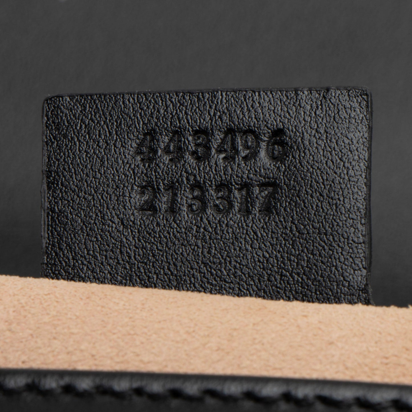 Gucci Matelasse Leather GG Marmont Medium Flap Bag (SHF-d4o6xL)