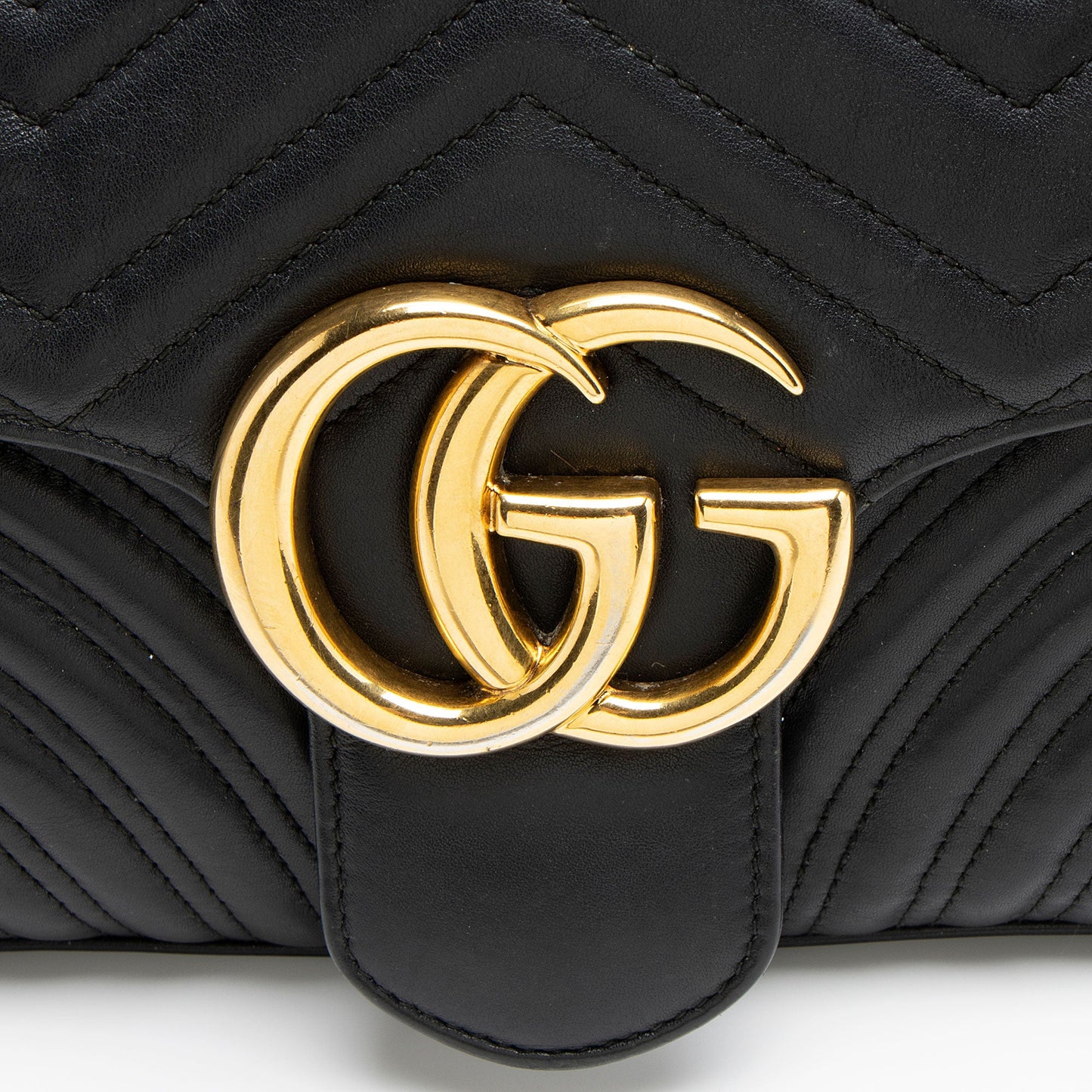 Gucci Matelasse Leather GG Marmont Medium Flap Bag
