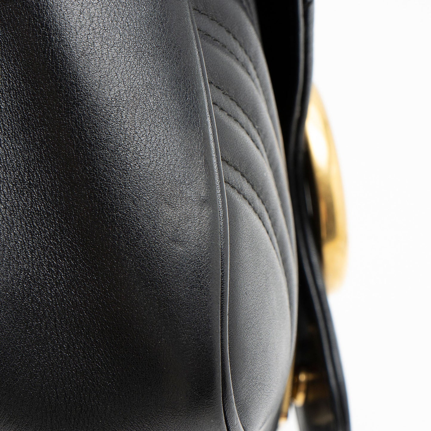Gucci Matelasse Leather GG Marmont Medium Flap Bag