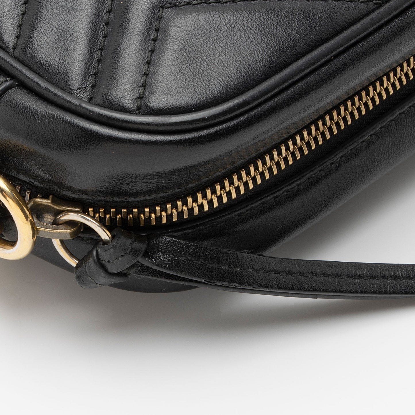 Gucci Matelasse Leather GG Marmont Mini Bag (SHF-K2ithf)