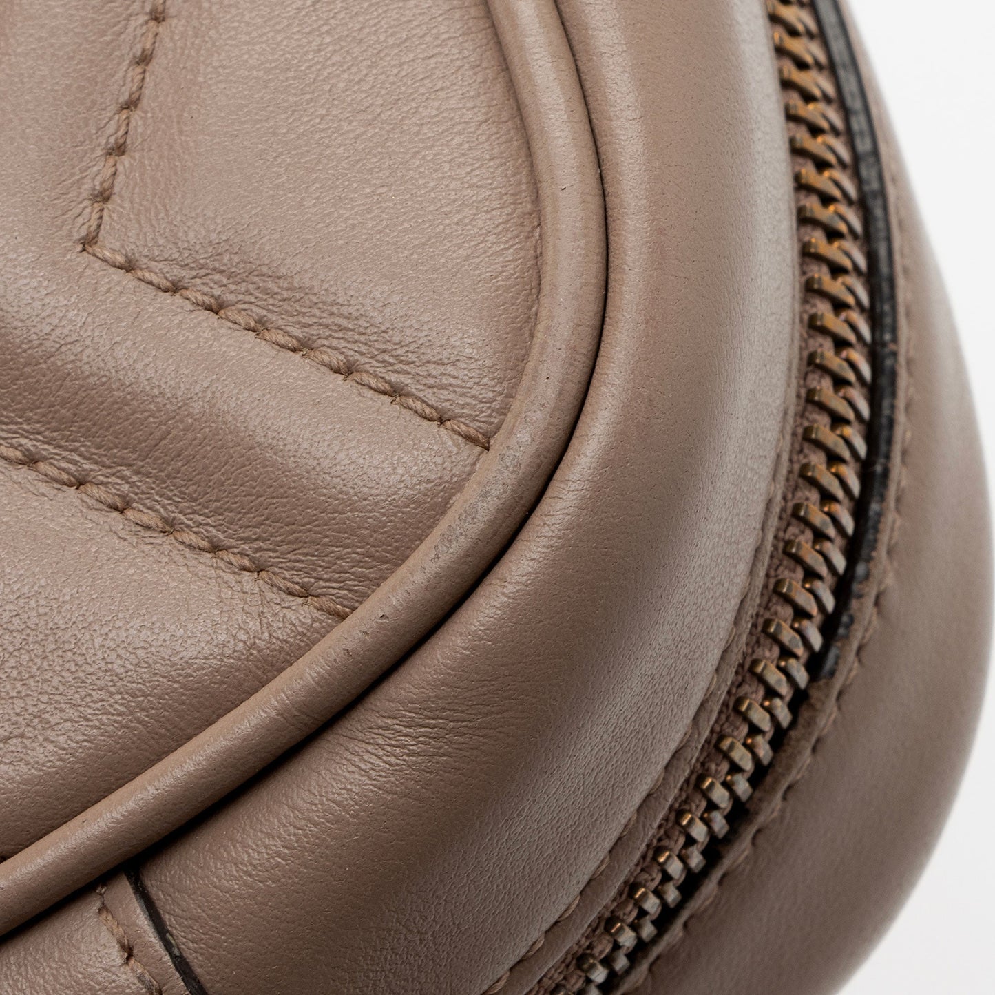 Gucci Matelasse Leather GG Marmont Mini Bag (SHF-rnywkF)