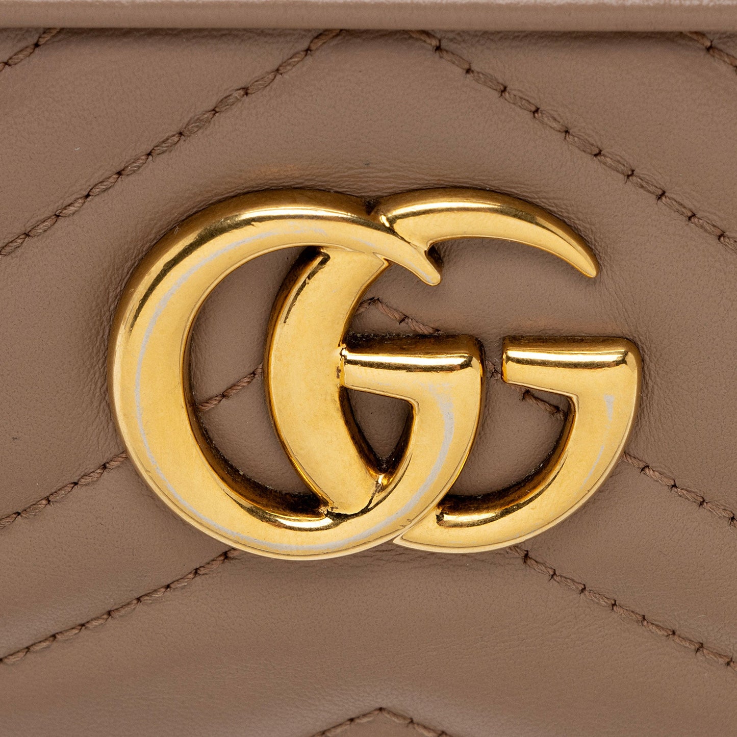 Gucci Matelasse Leather GG Marmont Mini Bag (SHF-rnywkF)