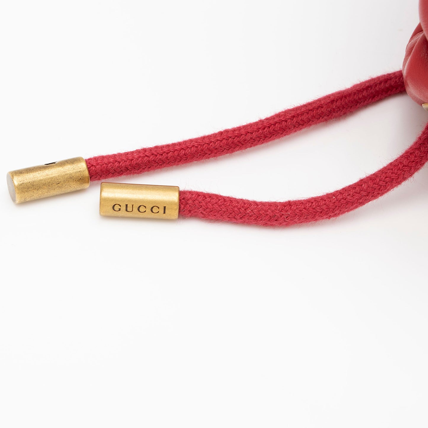 Gucci Matelasse Leather GG Marmont Mini Bucket Bag (SHF-dZVRWx)