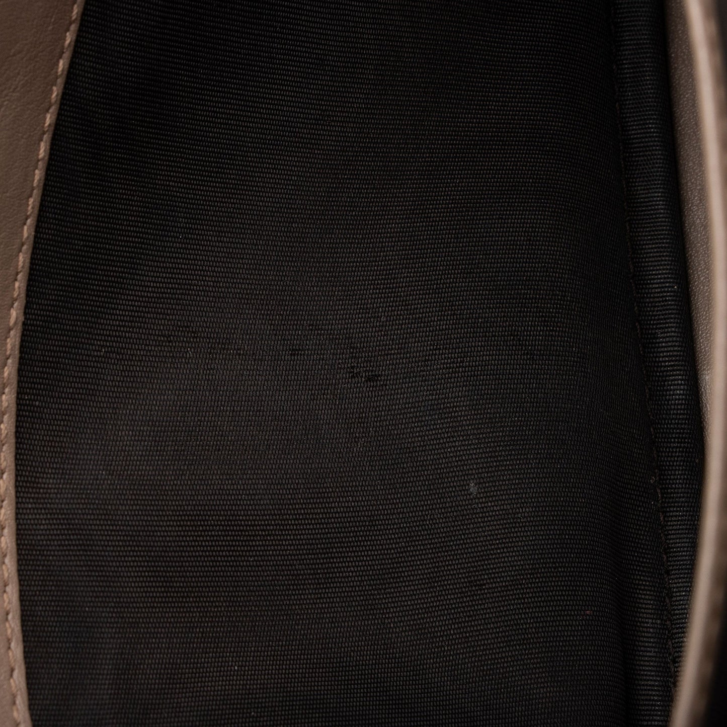 Gucci Matelasse Leather GG Marmont Mini Chain Shoulder Bag (SHF-bJF41o)