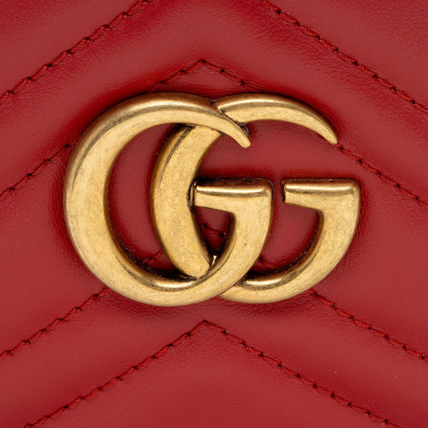 Gucci Matelasse Leather GG Marmont Mini Crossbody (SHF-bZrNN4)