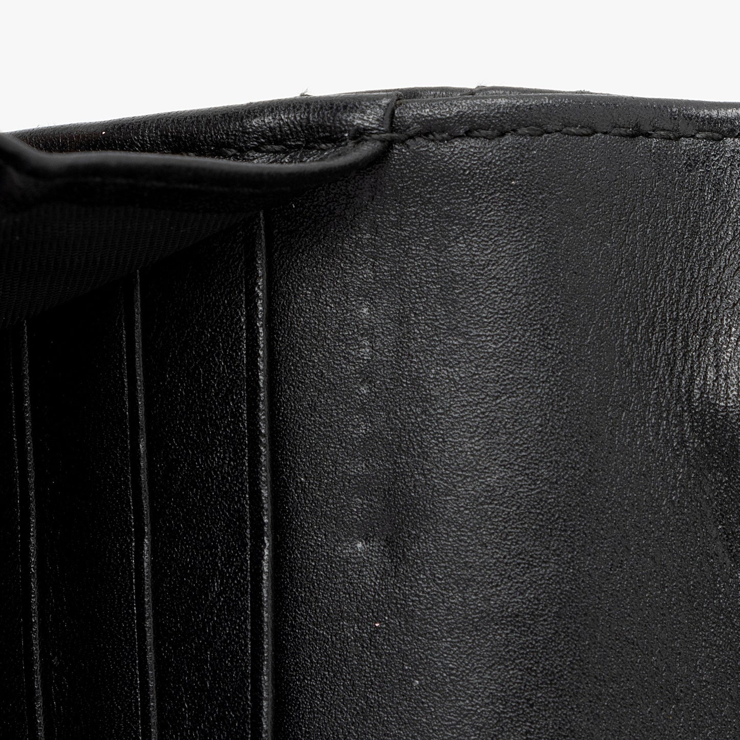 Gucci Matelasse Leather GG Marmont Mini Wallet on Chain Bag (SHF-0WR0OD)