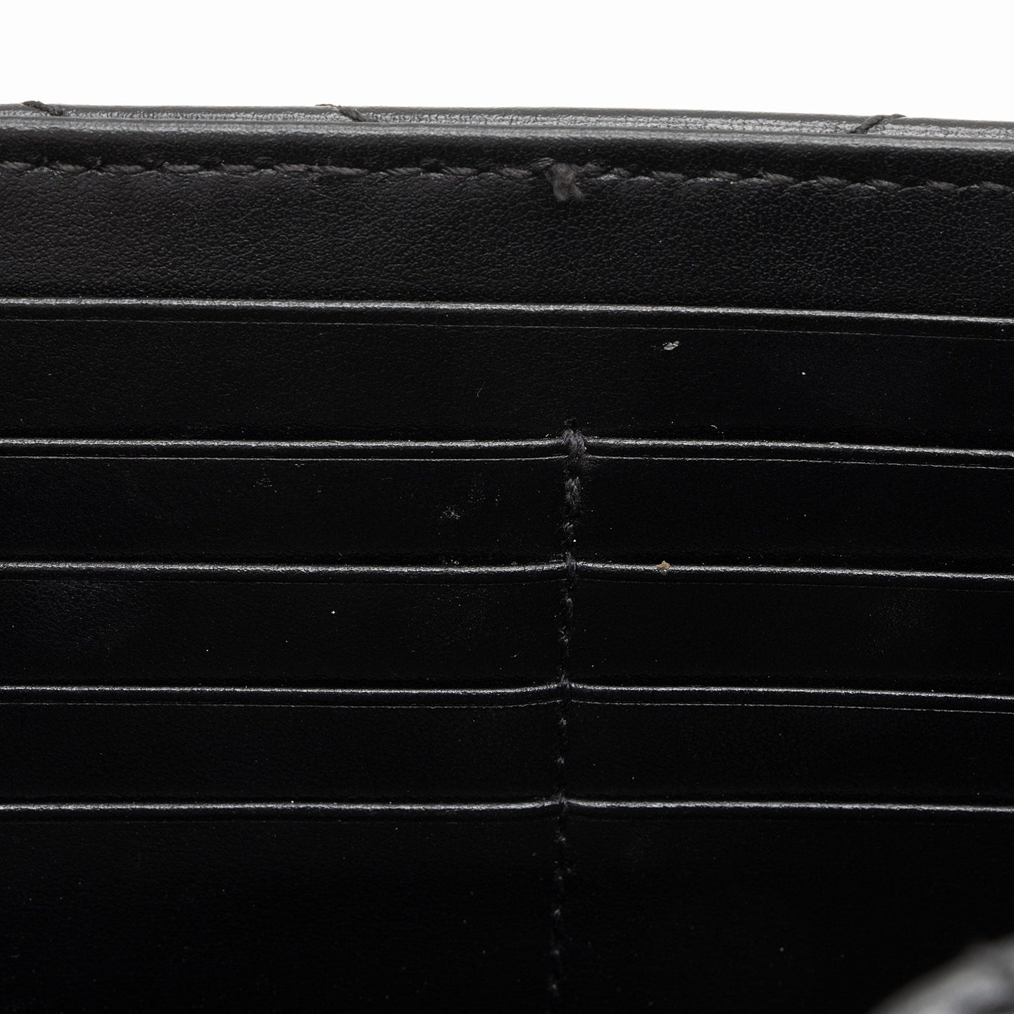 Gucci Matelasse Leather GG Marmont Mini Wallet on Chain (SHF-iDhqds)
