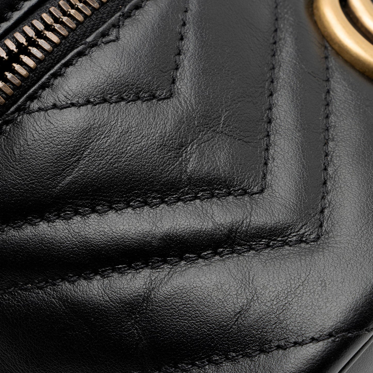 Gucci Matelasse Leather GG Marmont Round Mini Backpack (SHF-nSn7Zg)