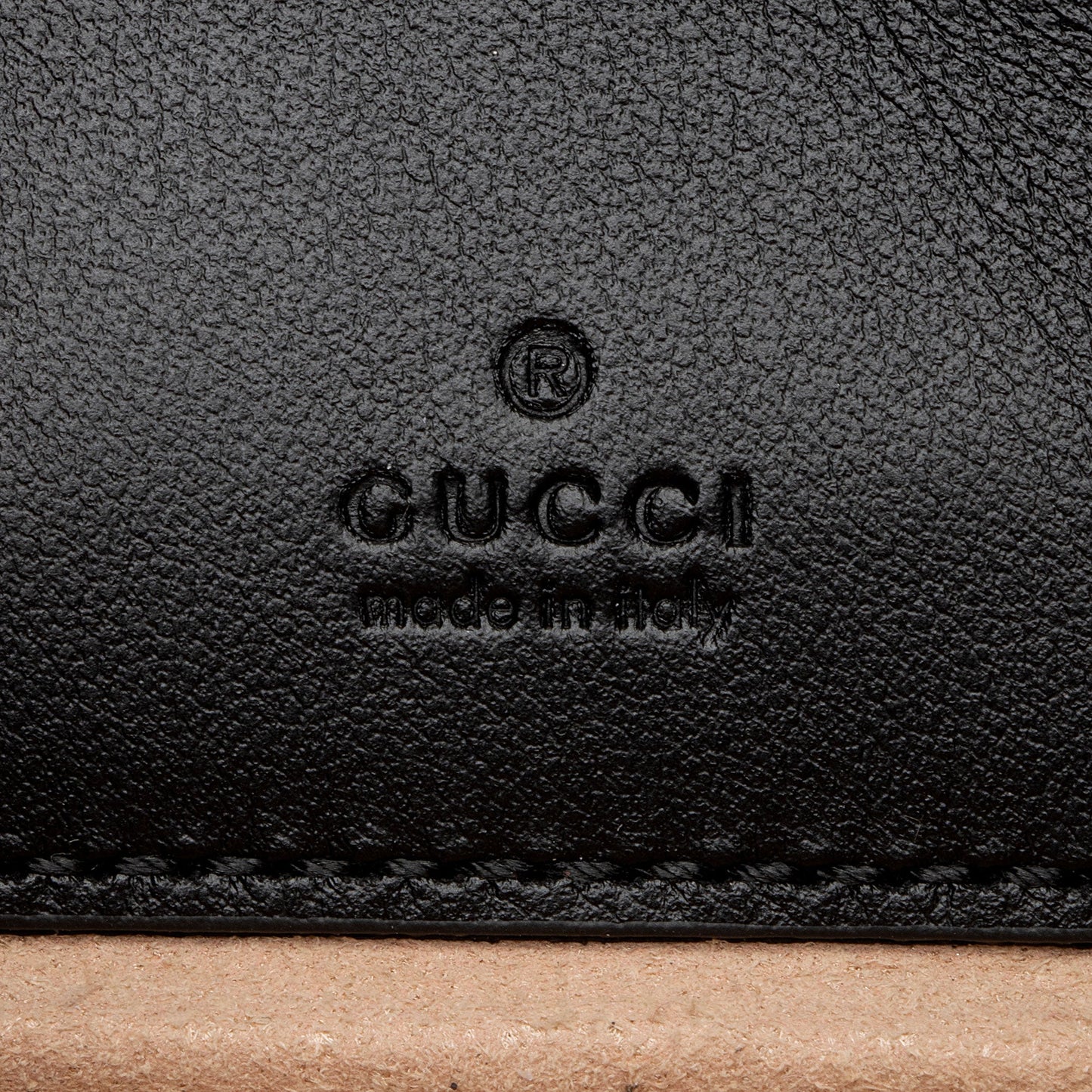 Gucci Matelasse Leather GG Marmont Small Crossbody (SHF-uIfq9U)