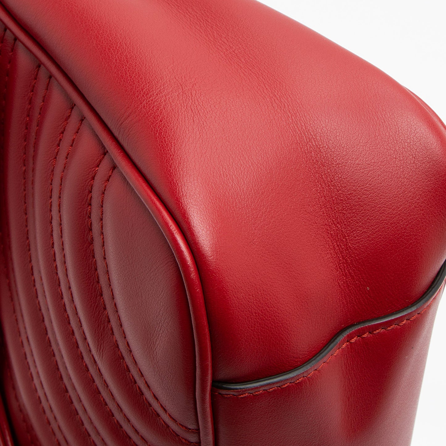 Gucci Matelasse Leather GG Marmont Small Flap Bag (SHF-RkMP3j)