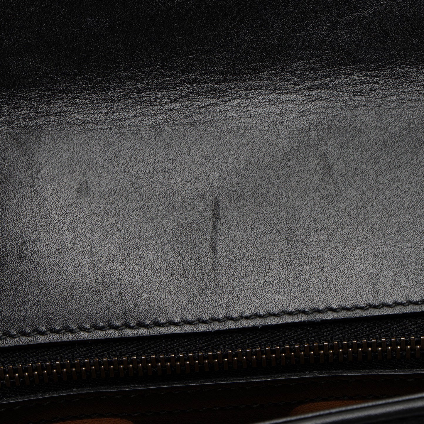 Gucci Matelasse Leather GG Marmont Small Flap Bag (SHF-PLODJy)